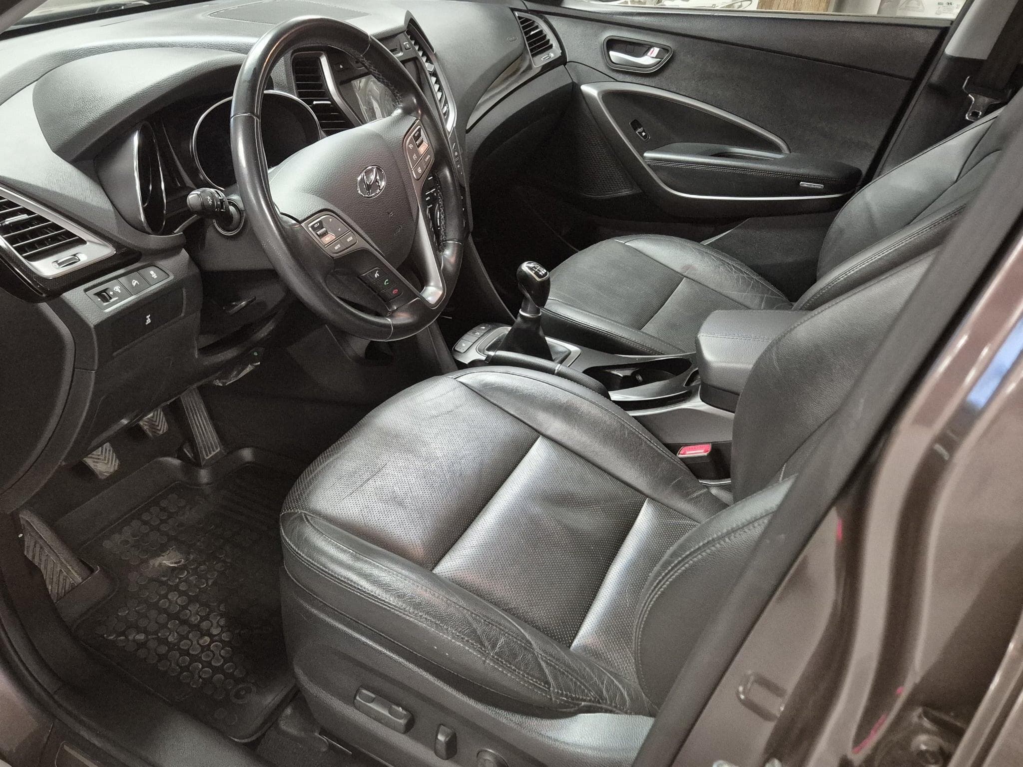 Hyundai Santa Fe Premium 2,2 CRDI 4WD (2014) - Photo 3