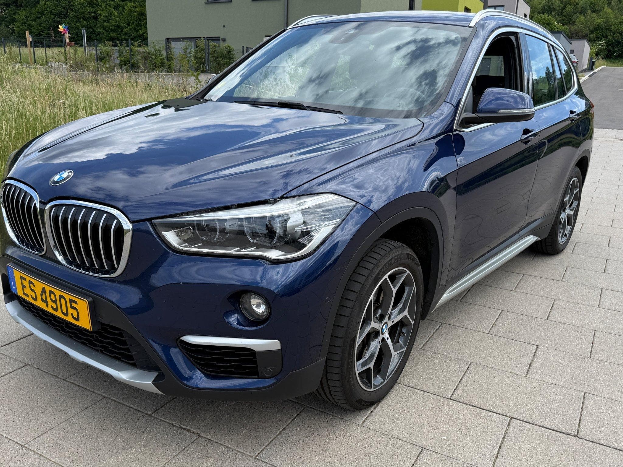 BMW X1 18d Xdrive x-line (2017) - Photo 1