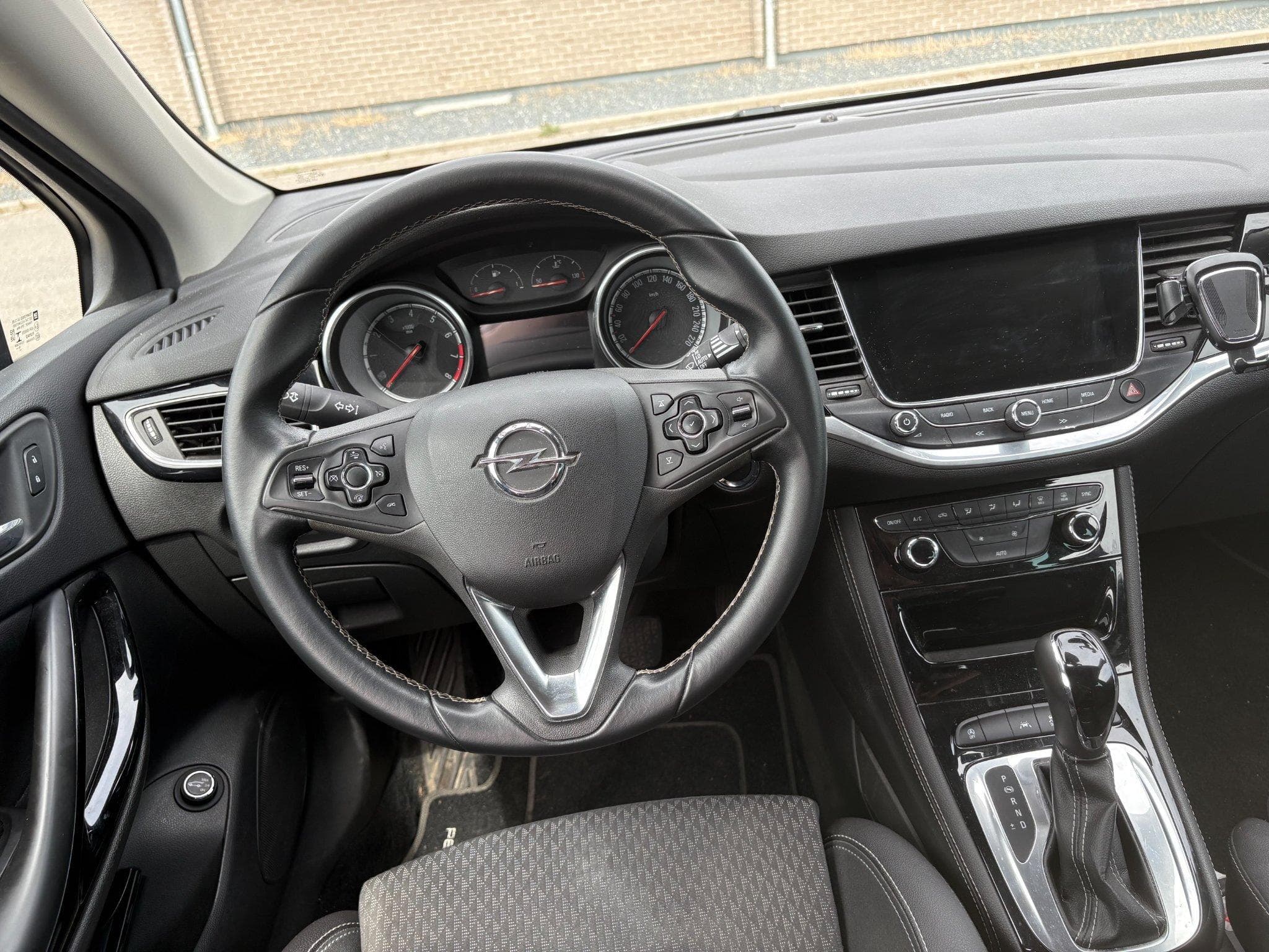 Opel Astra Astra 1.6 Turbo Start/Stop Sports Tourer (2017) - Photo 11