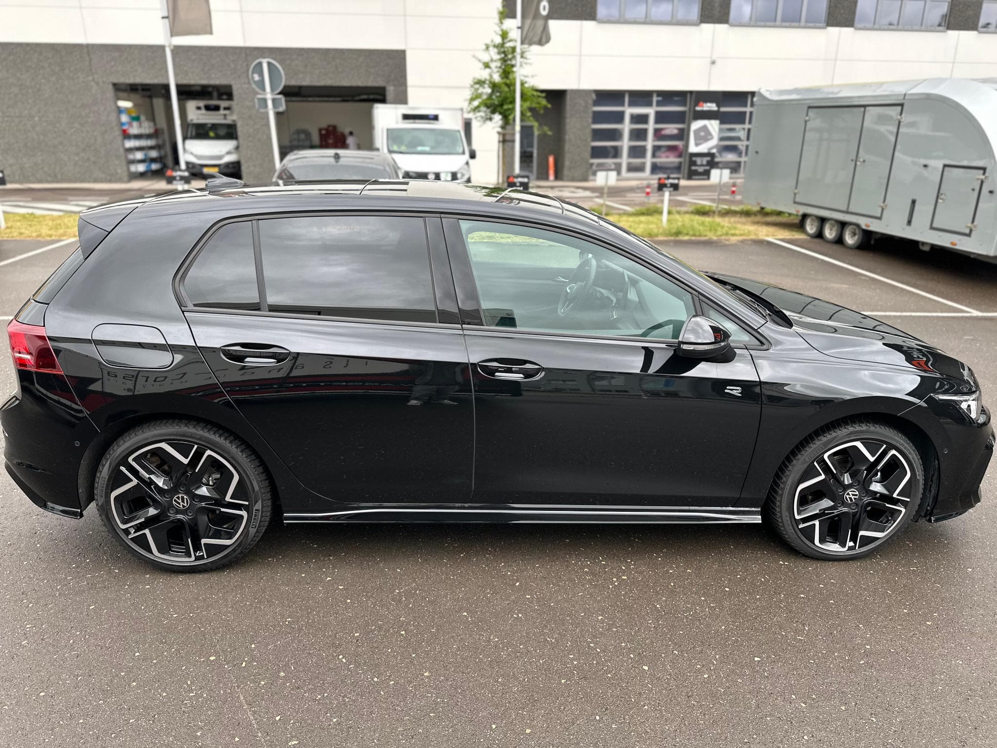 VW Golf 1.5 eTSI 150ch R-Line (2026) - Foto 8