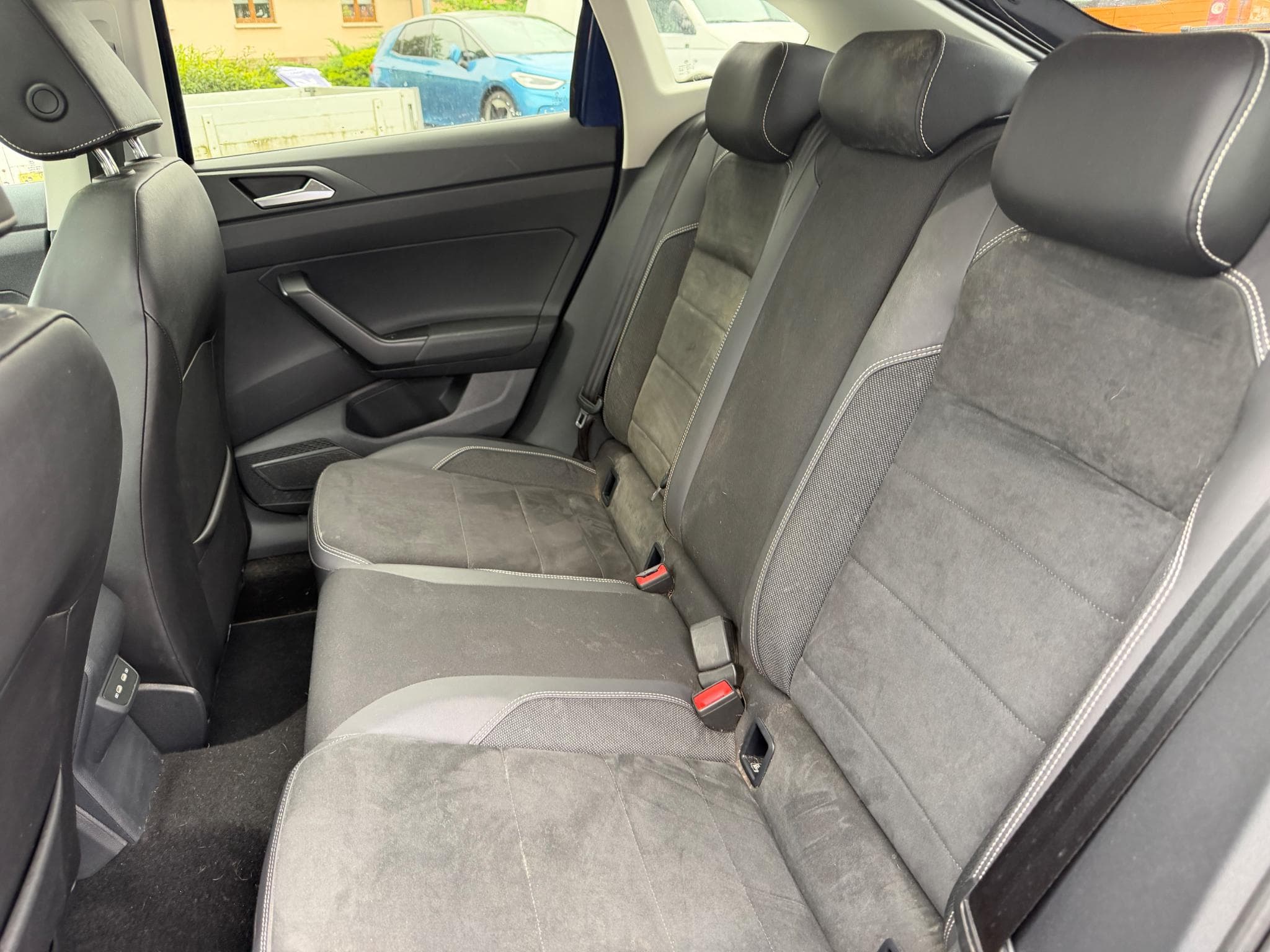 VW Taigo Style 1.5 TSI 110 kW BM6 (2022) - Photo 6