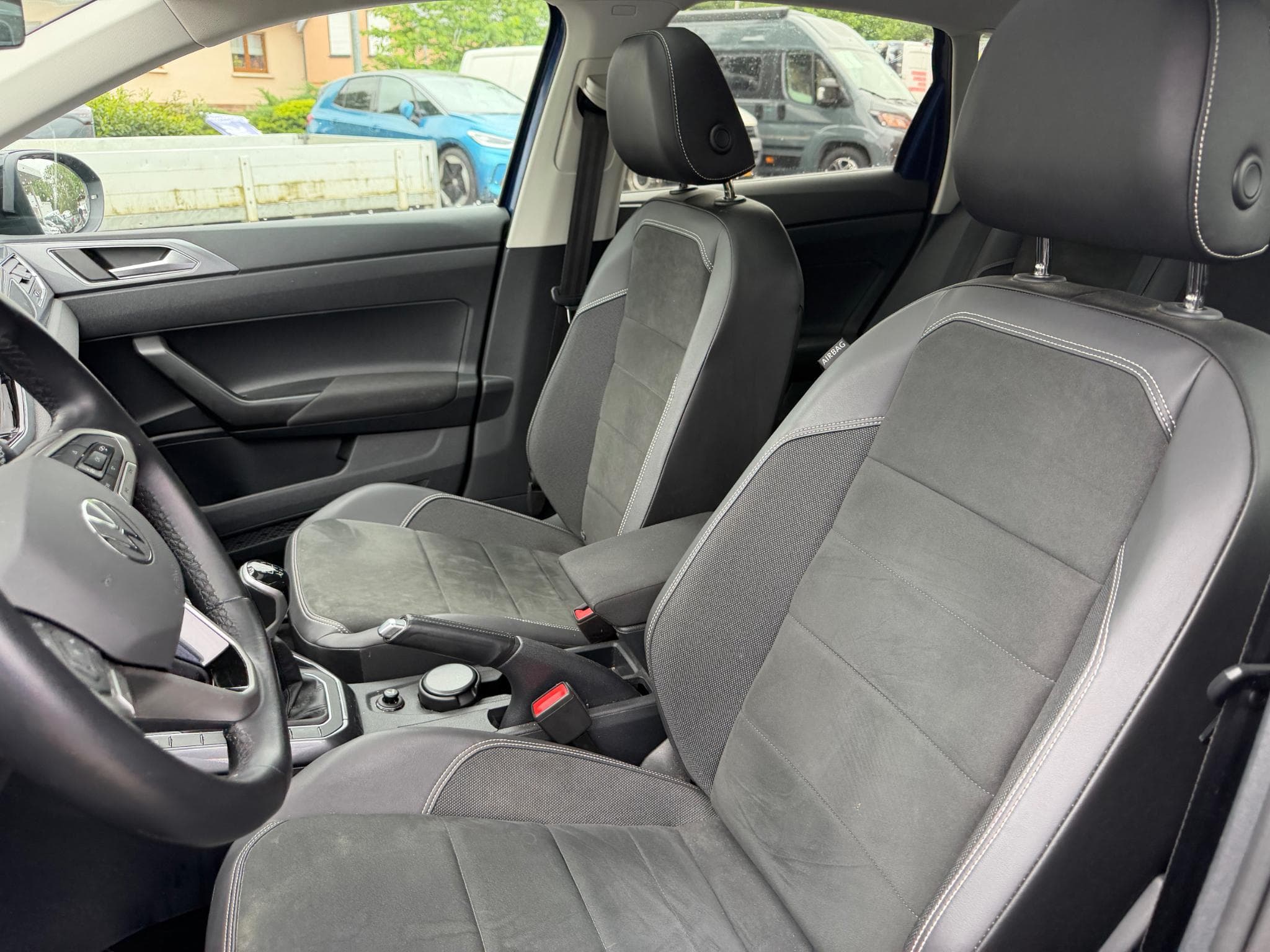 VW Taigo Style 1.5 TSI 110 kW BM6 (2022) - Photo 5