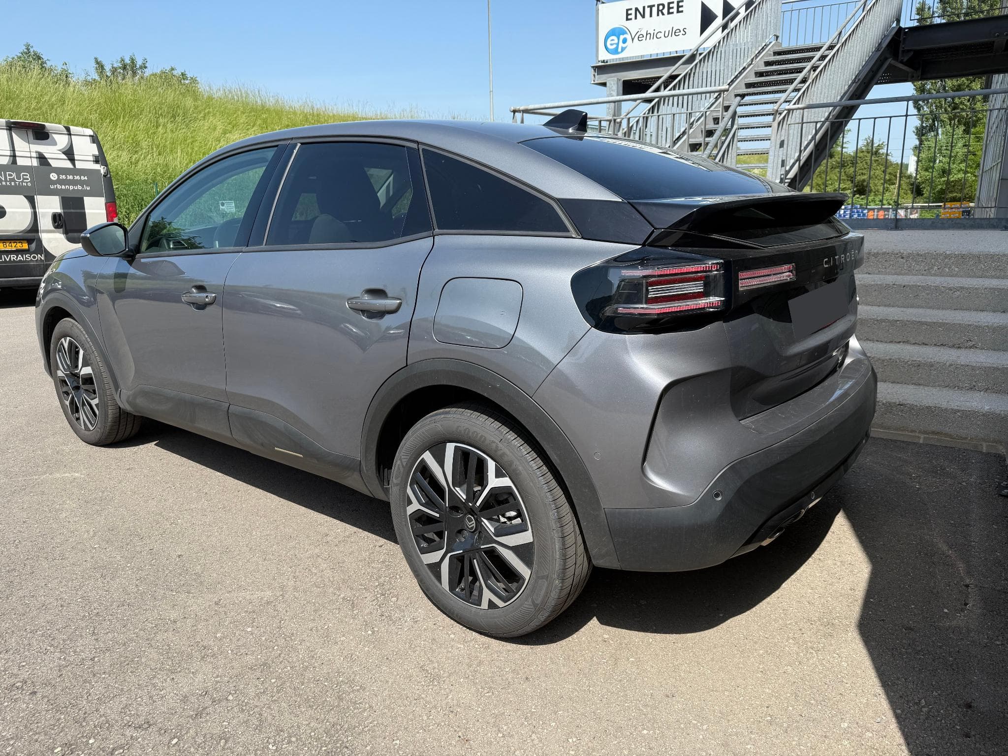 Citroën C4 1.2 HYBRID 145 E-DCS6 MAX (2025) - Photo 3