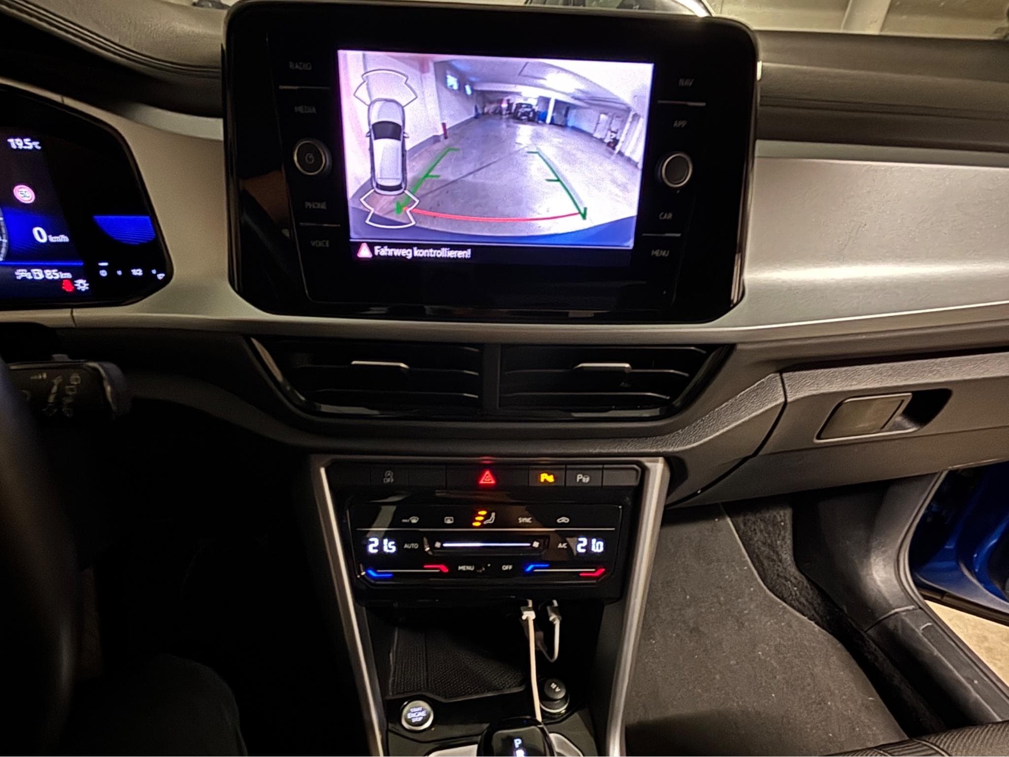 VW T-Roc T- ROC 1.0 TSI (2022) - Photo 8