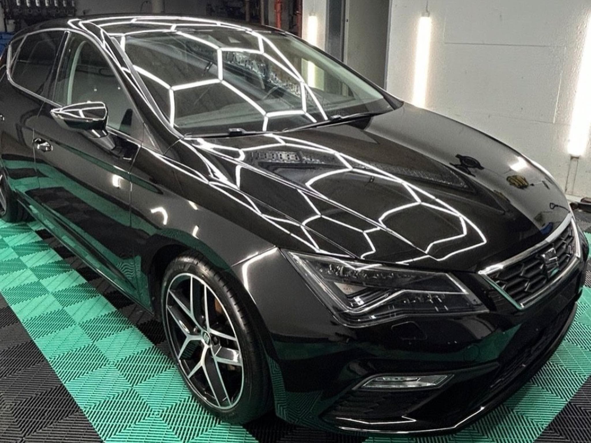 Seat Leon FR (2019) - Photo 1
