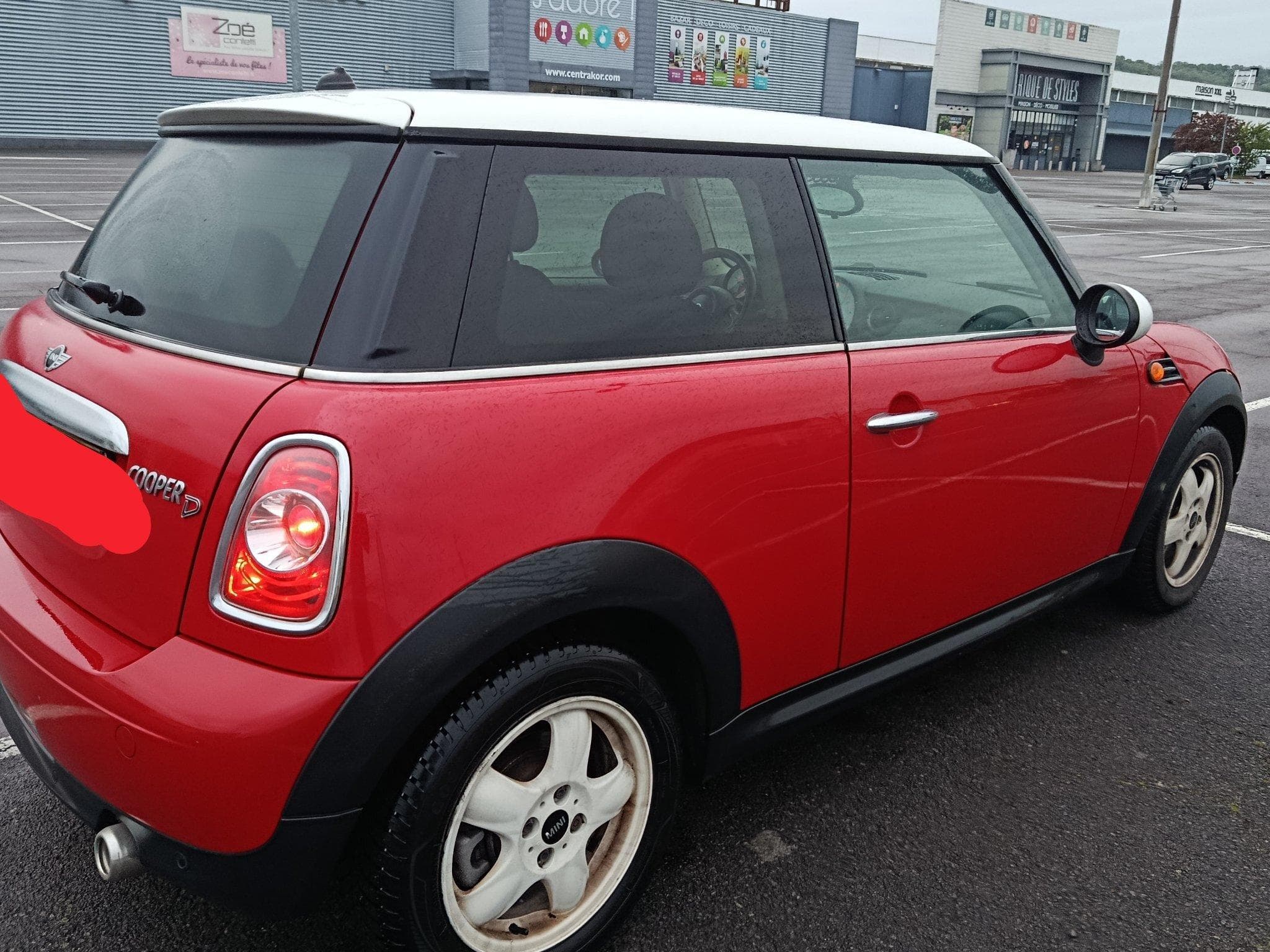 Mini Cooper (2011) - Photo 2