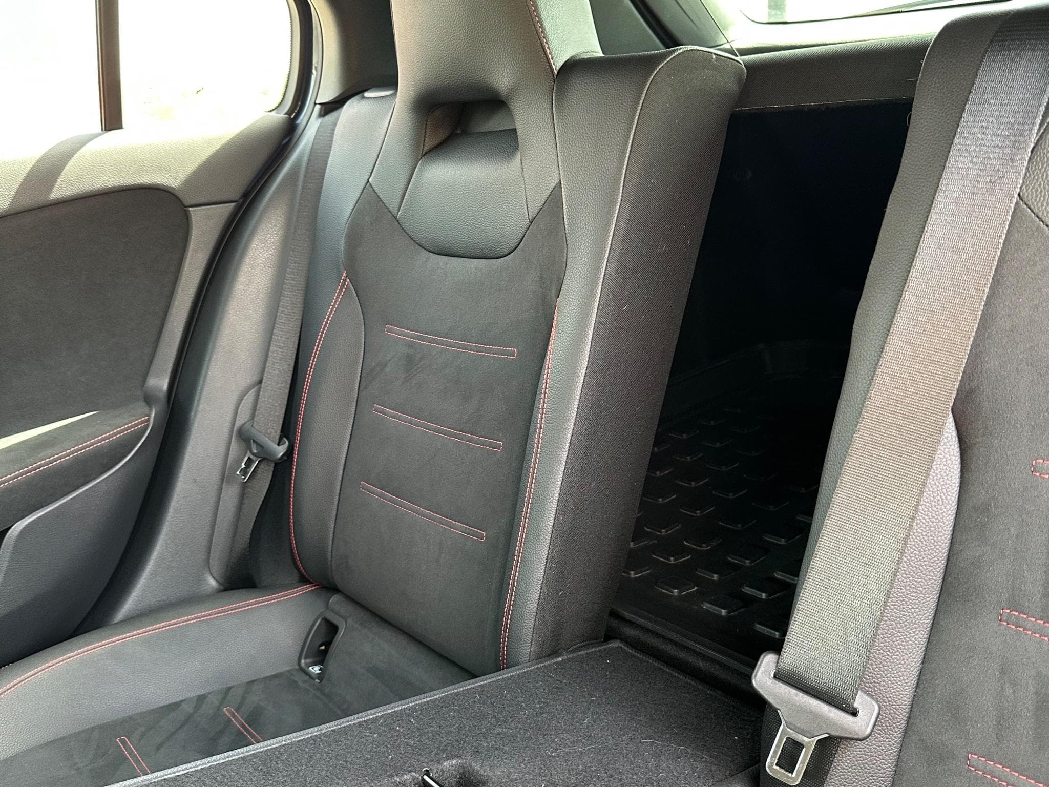 Mercedes Classe A AMG Line (2019) - Foto 12