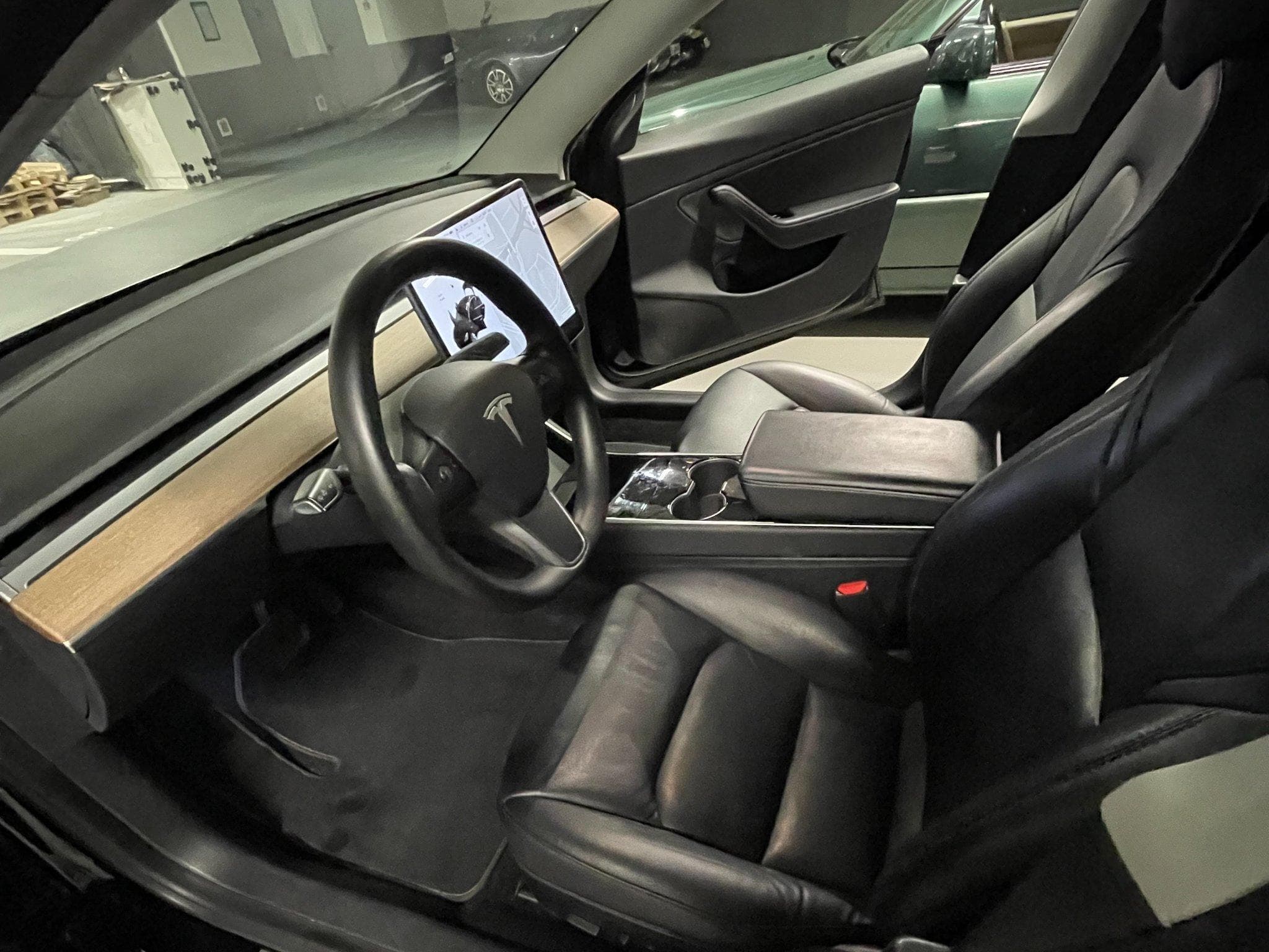 Tesla Model 3 (2020) - Photo 9