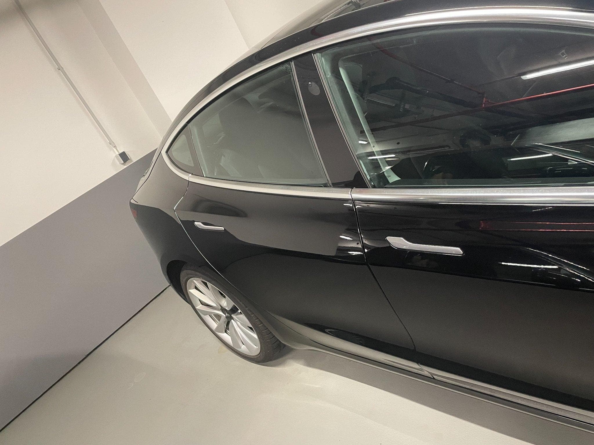 Tesla Model 3 (2020) - Photo 11