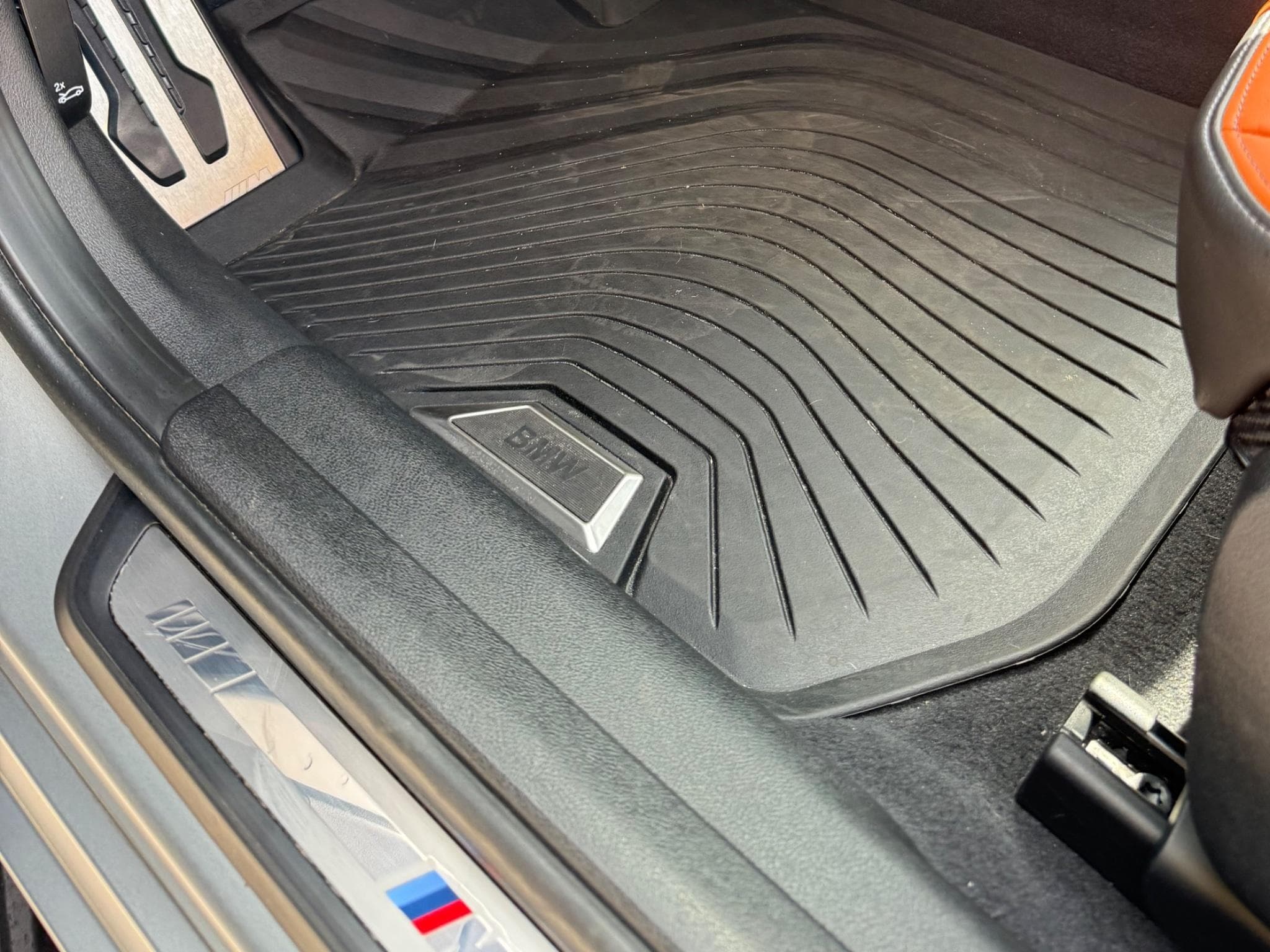BMW M3 X drive performance (2024) - Photo 13