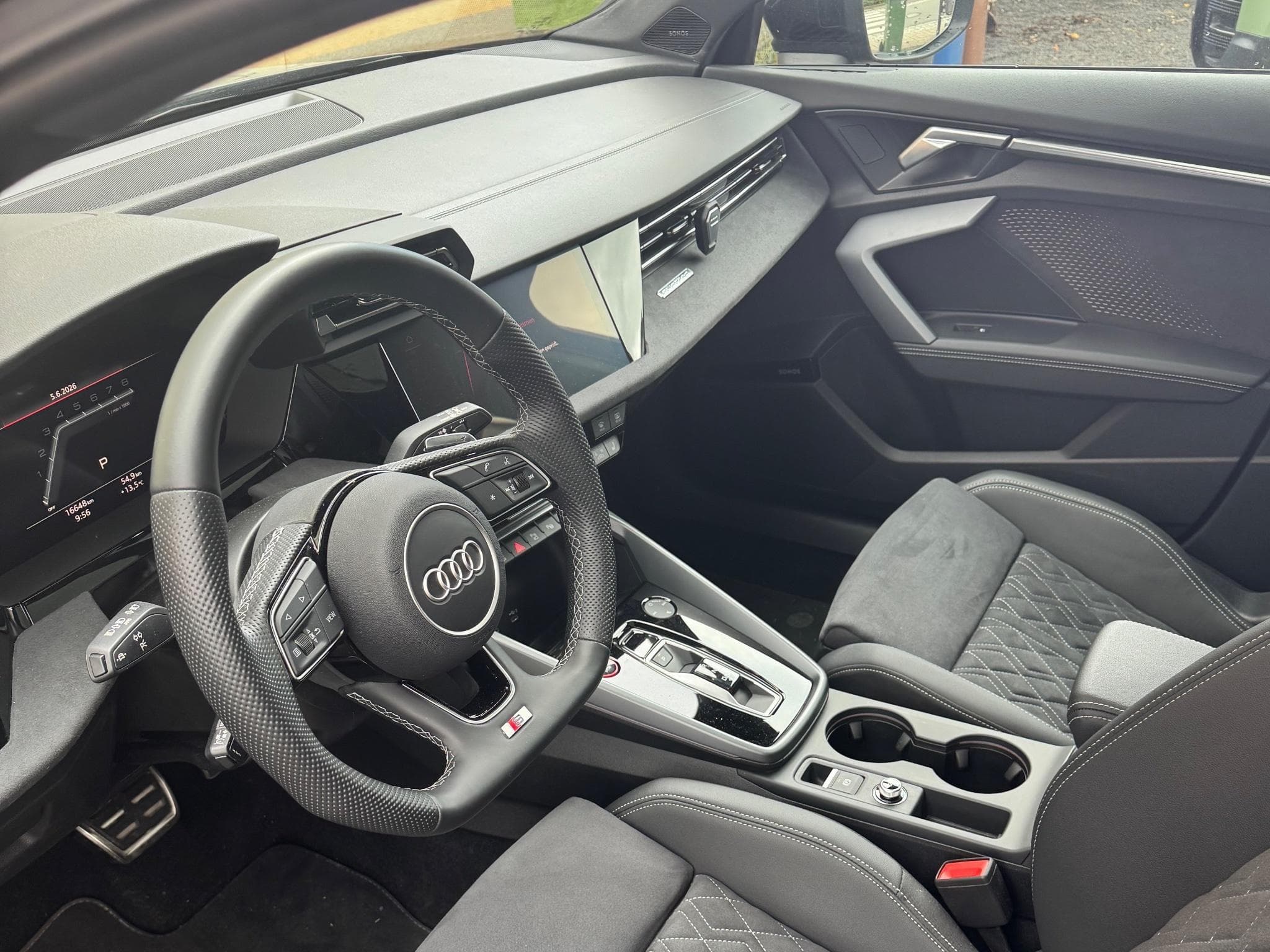Audi S3 Sportback (2024) - Photo 10