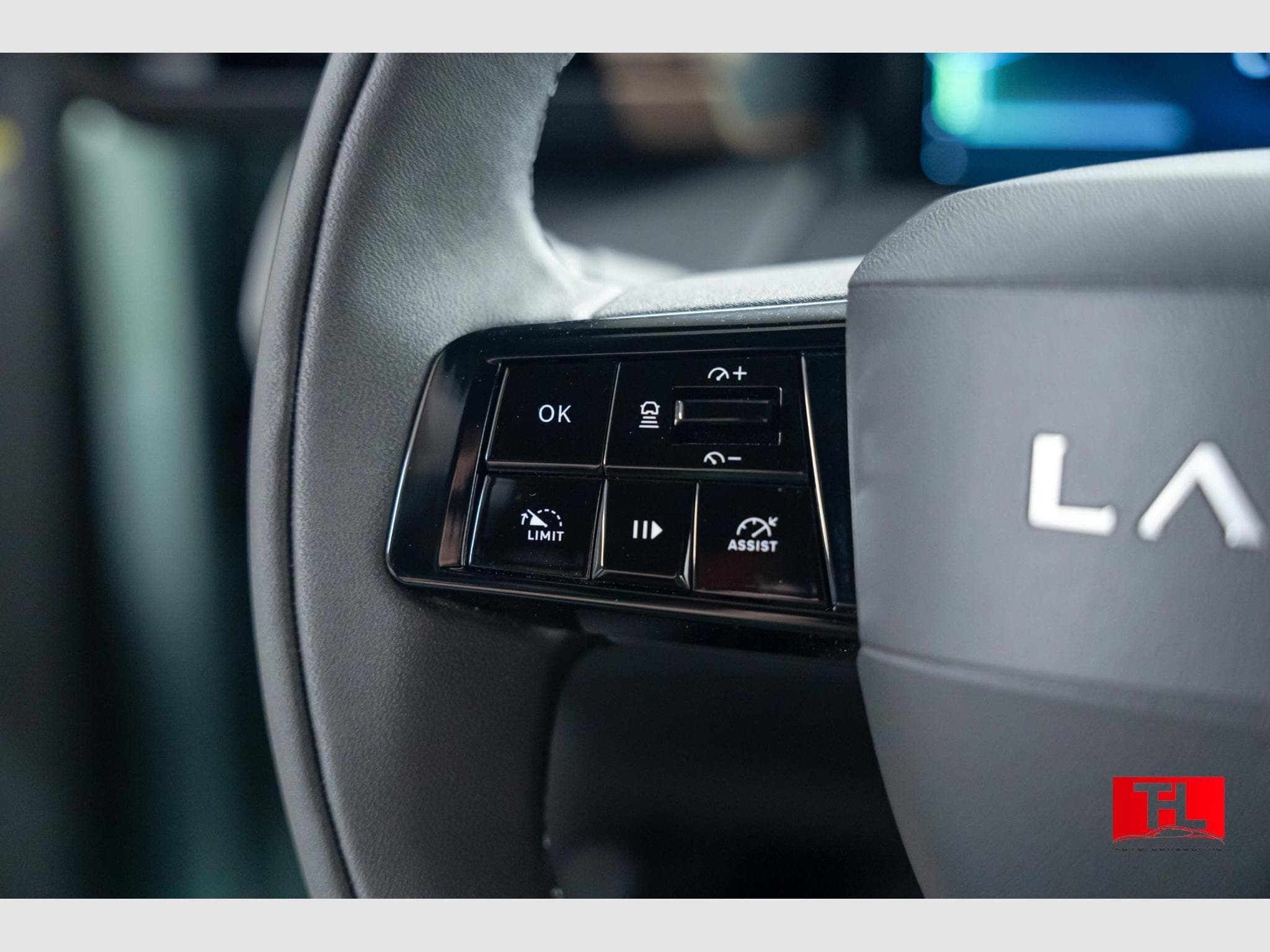 Lancia Ypsilon LX 54kWh ACC/Camera New Condition (2025) - Foto 7