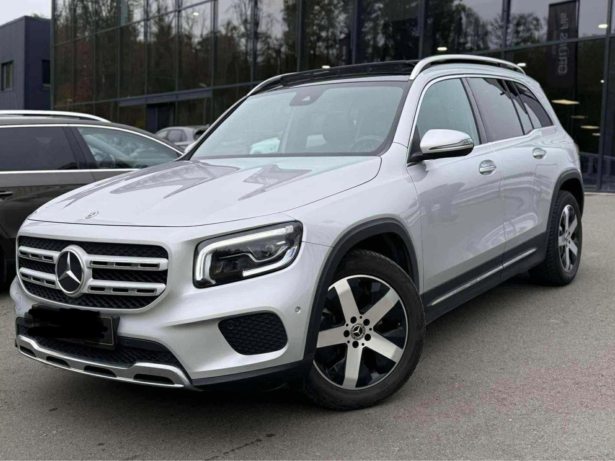 Mercedes GLB 220 Business (2021) - Foto 4