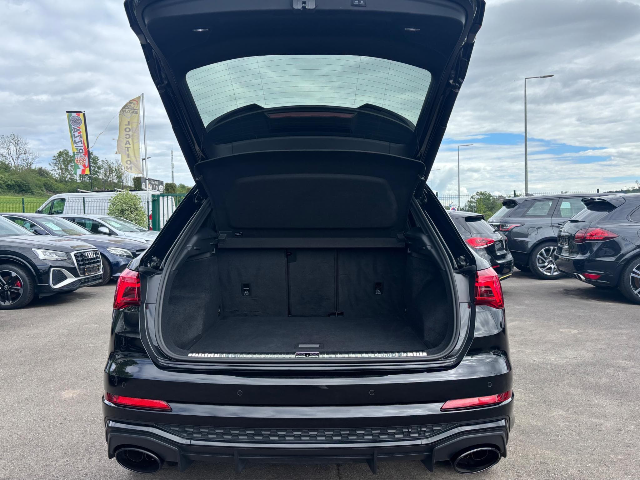 Audi RSQ3 2.5 TFSI 400ch Quattro (2022) - Foto 14