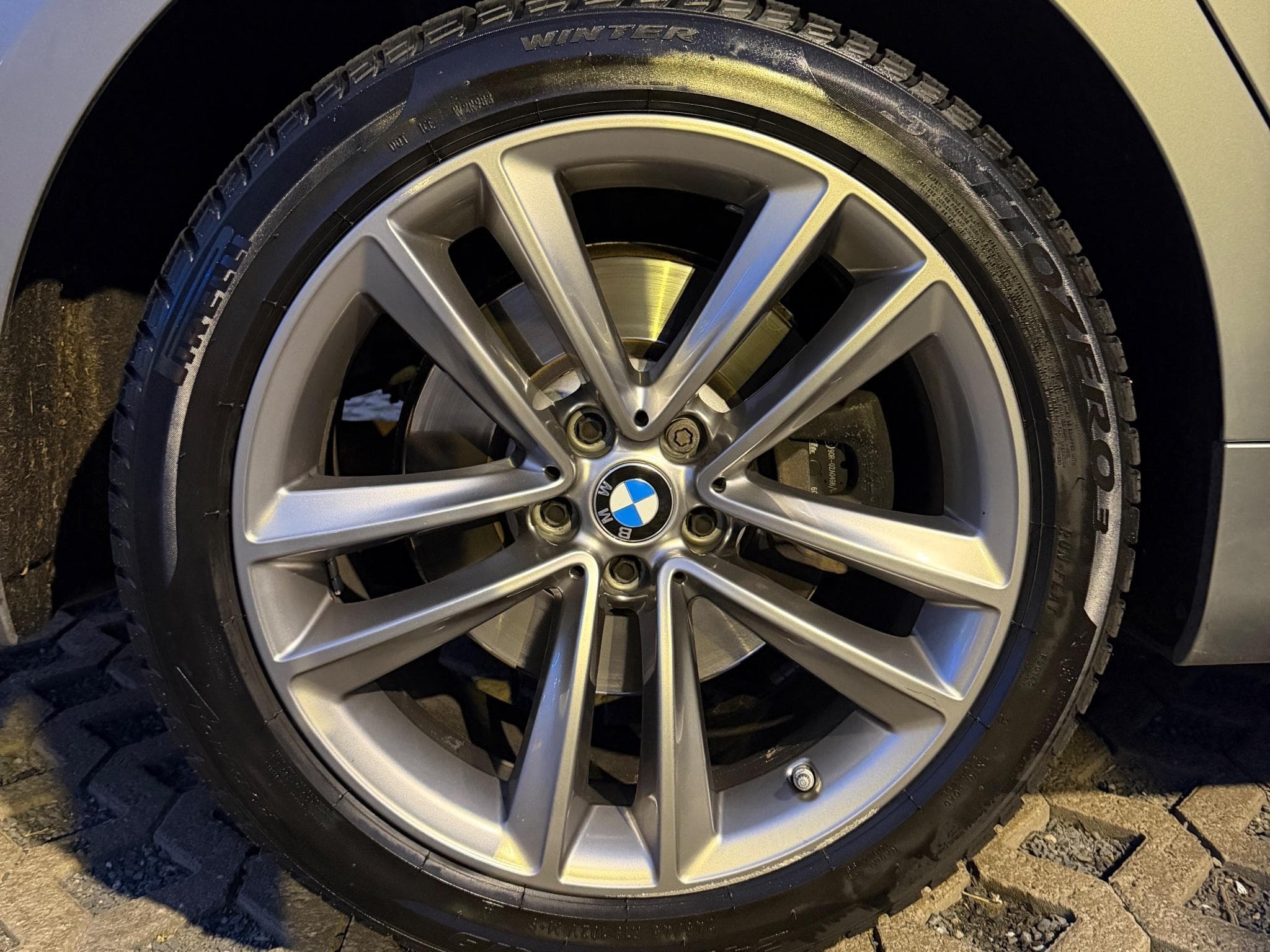 BMW 730 Sport M (2022) - Foto 8