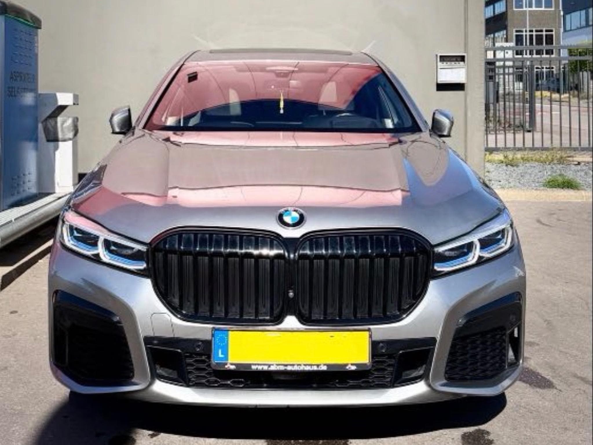BMW 730 M Sport (2022) - Foto 1