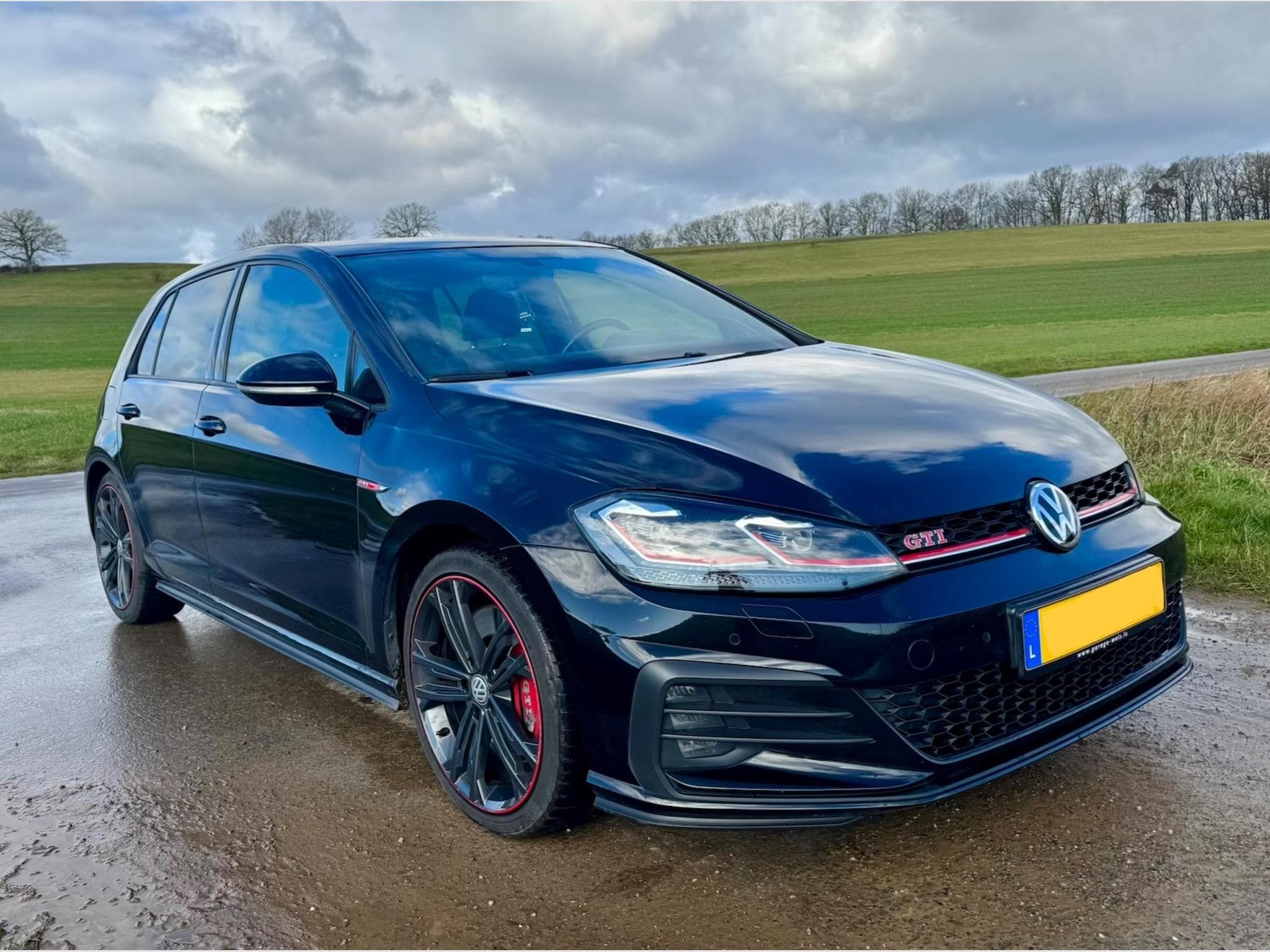 VW Golf VII GTI Performance (2019) - Foto 2