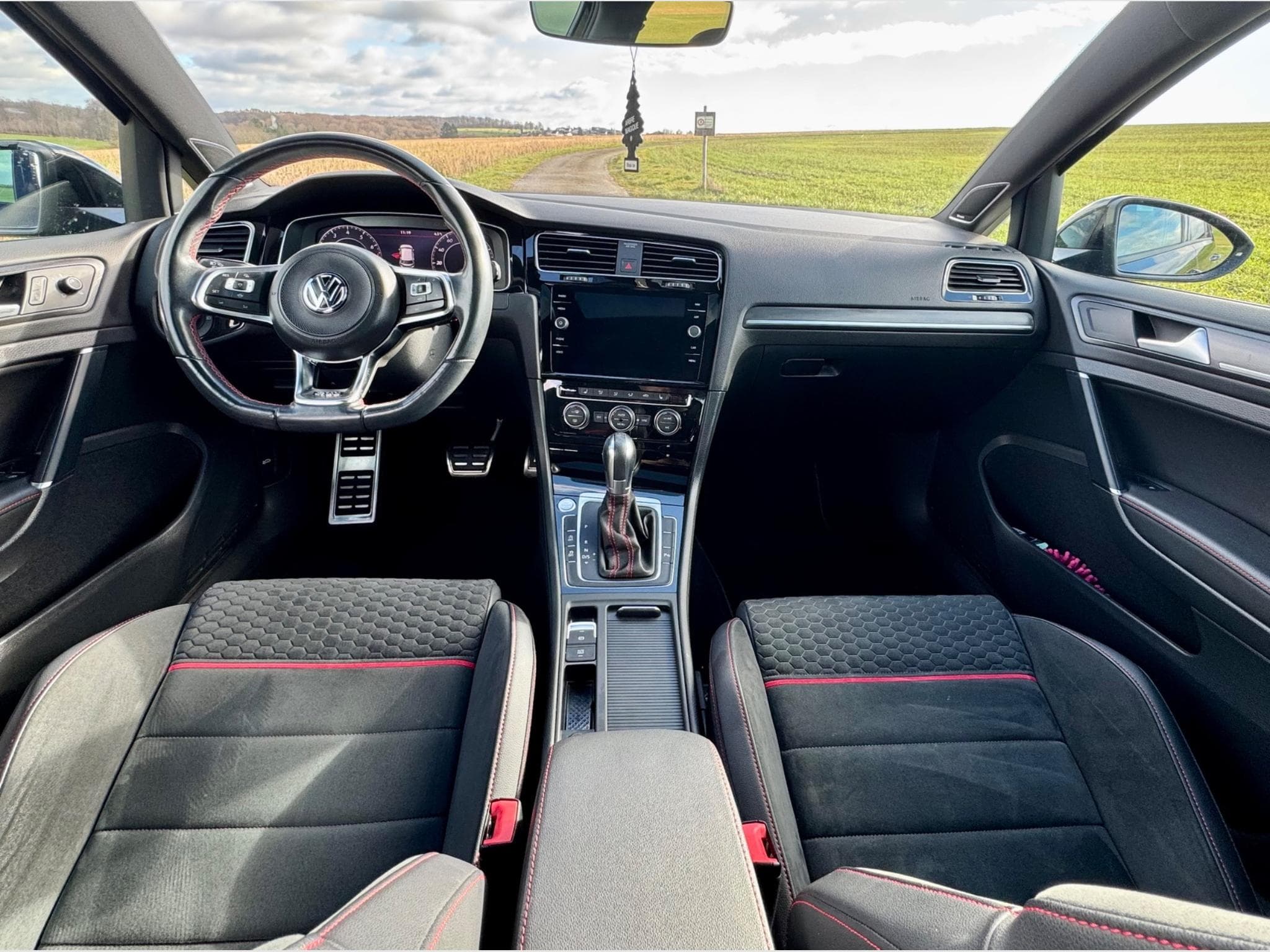 VW Golf VII GTI Performance (2019) - Foto 3