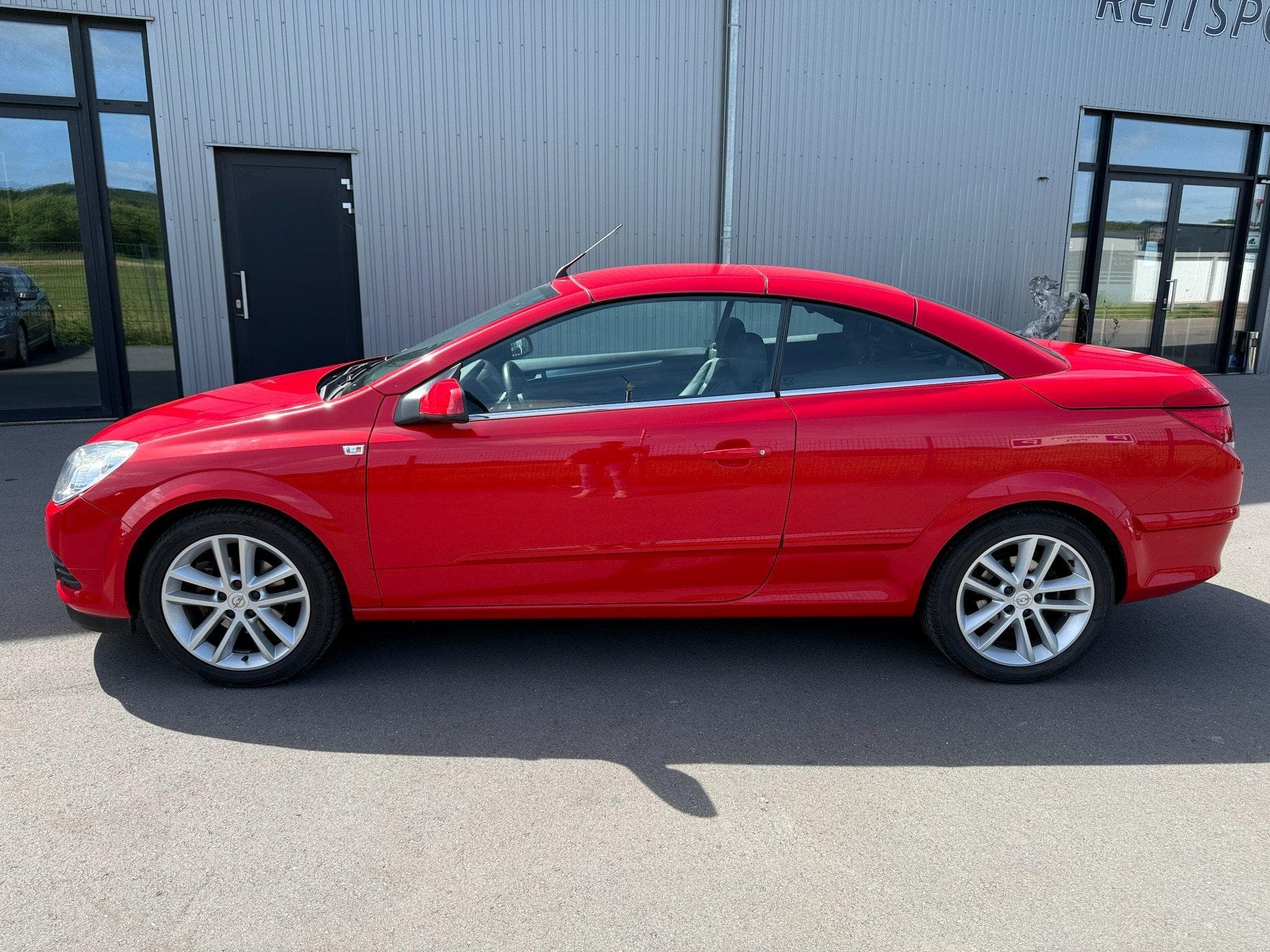 Opel Astra 1.8 Cabrio 140 (2008) - Foto 8