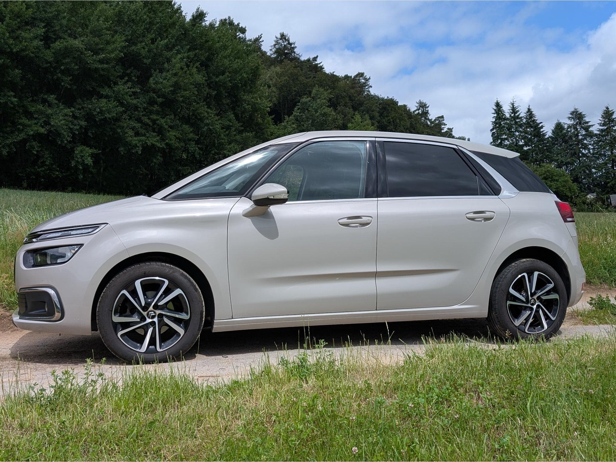 Citroën C4 Picasso (2018) - Photo 2