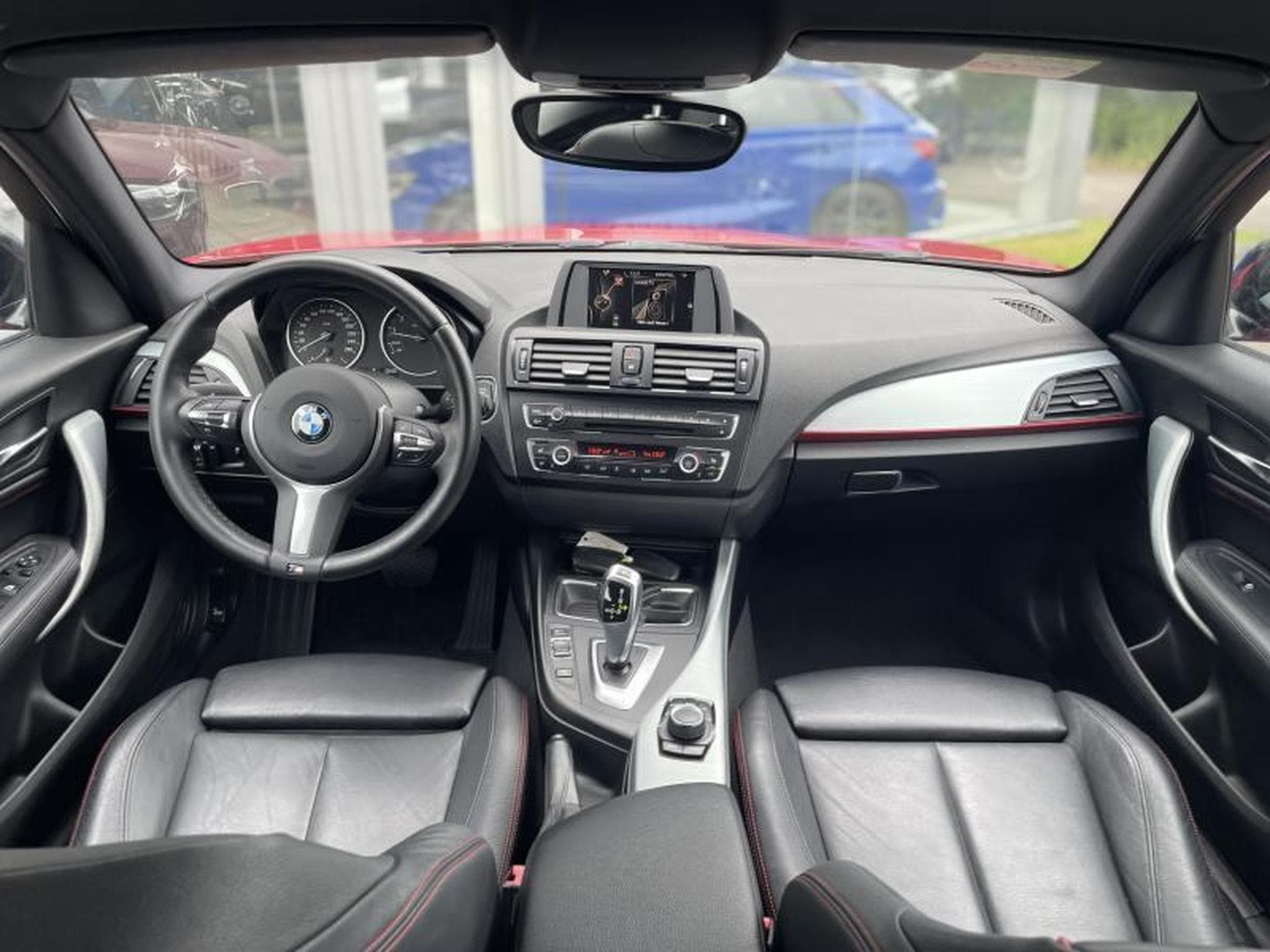 BMW 118 i Steptronic Sport-line (2014) - Foto 12
