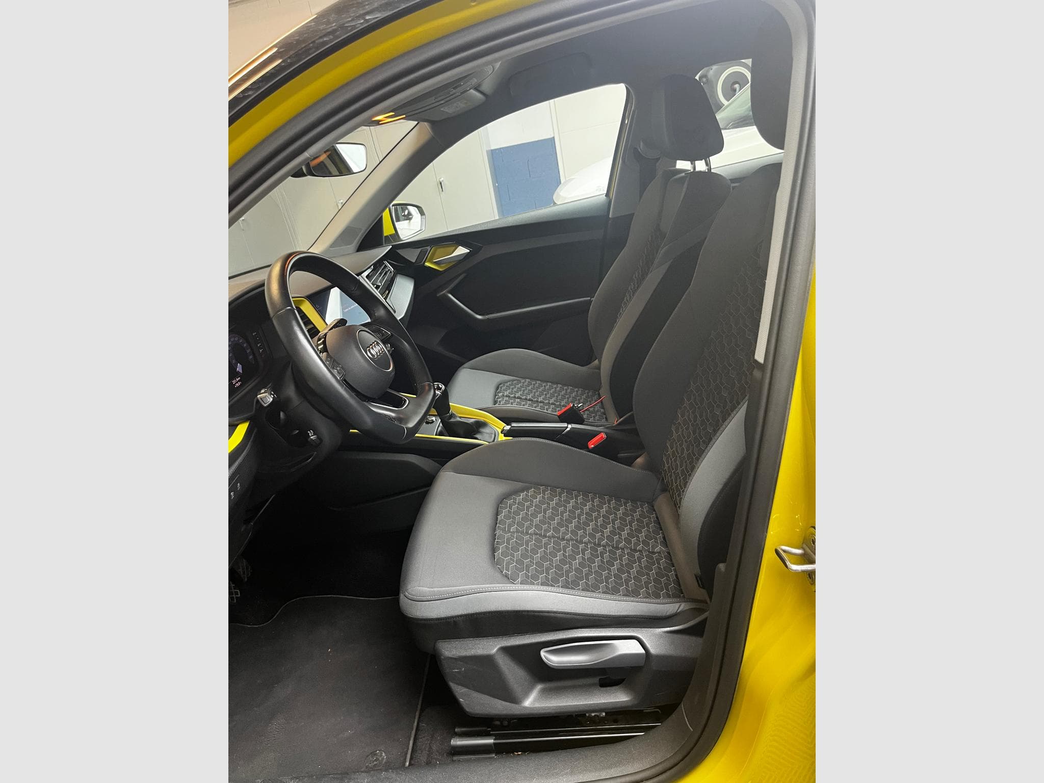 Audi A1 Sportback 25Tfsi (2021) - Photo 10