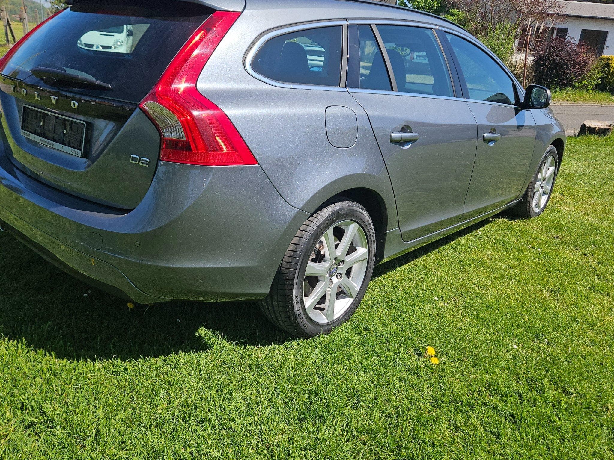 Volvo V60 SUMMUM (2017) - Photo 5