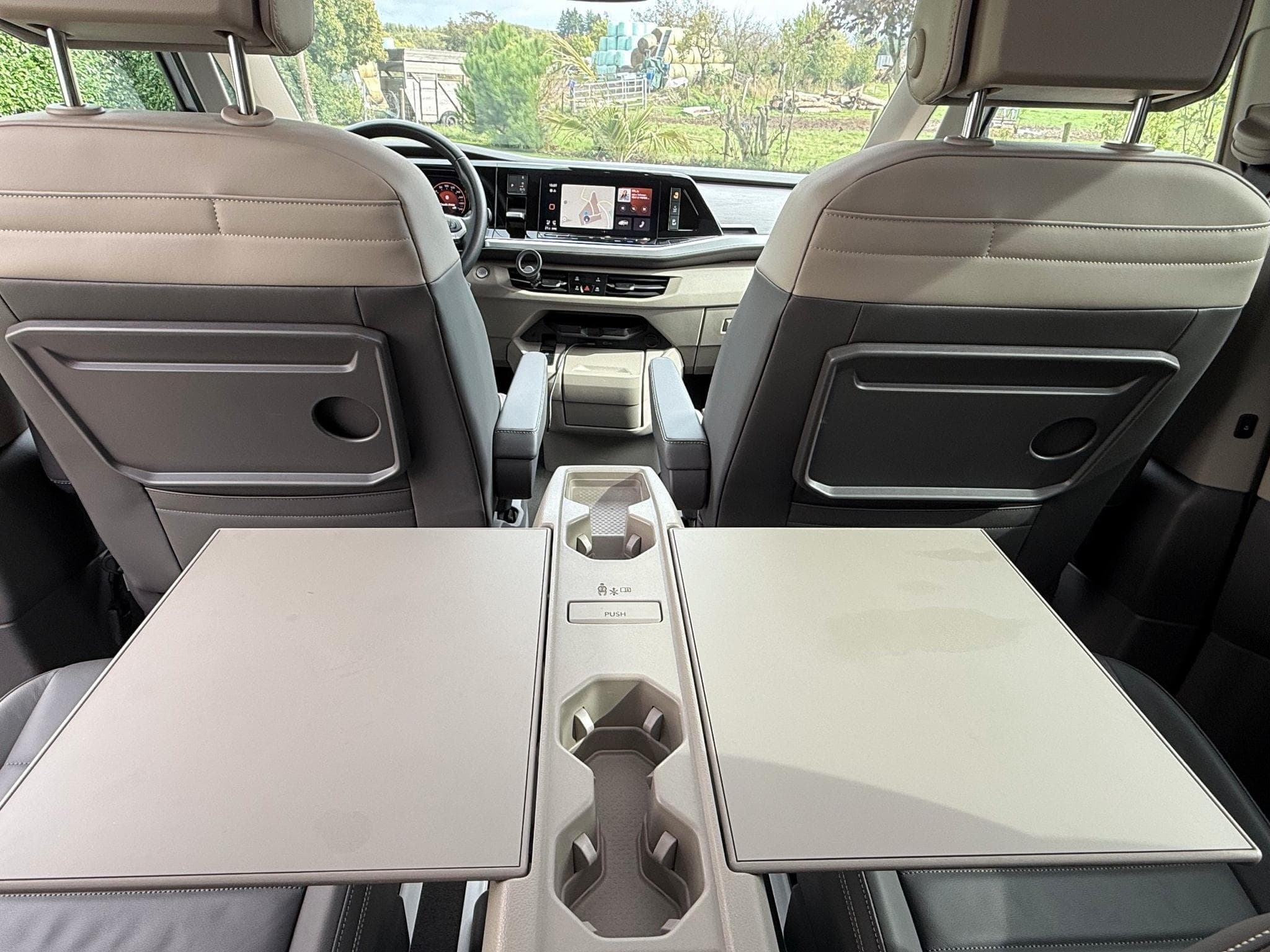 VW T7 Style (2024) - Photo 10