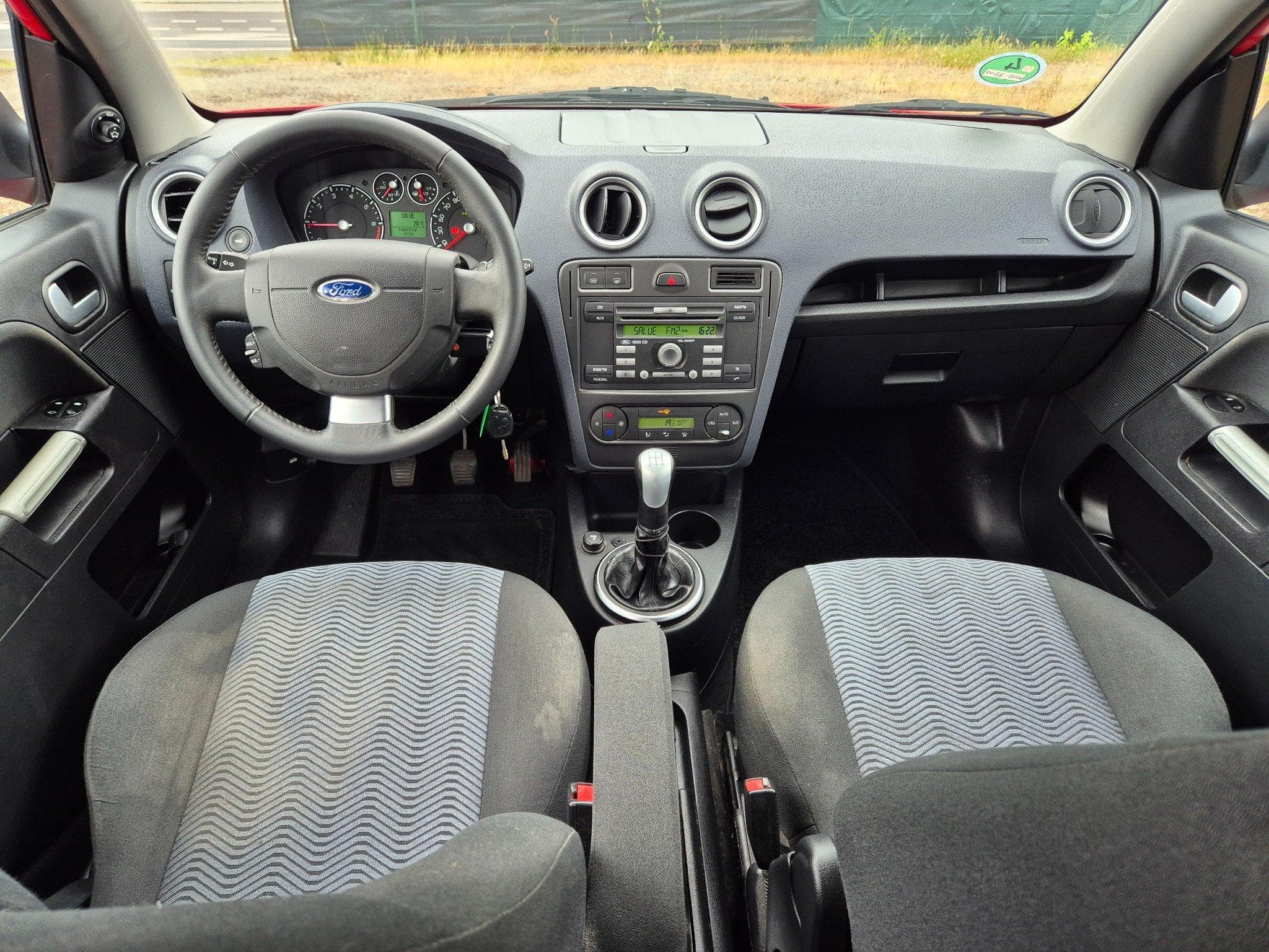 Ford Fusion + 1.6- 1ère main !! (2010) - Foto 3