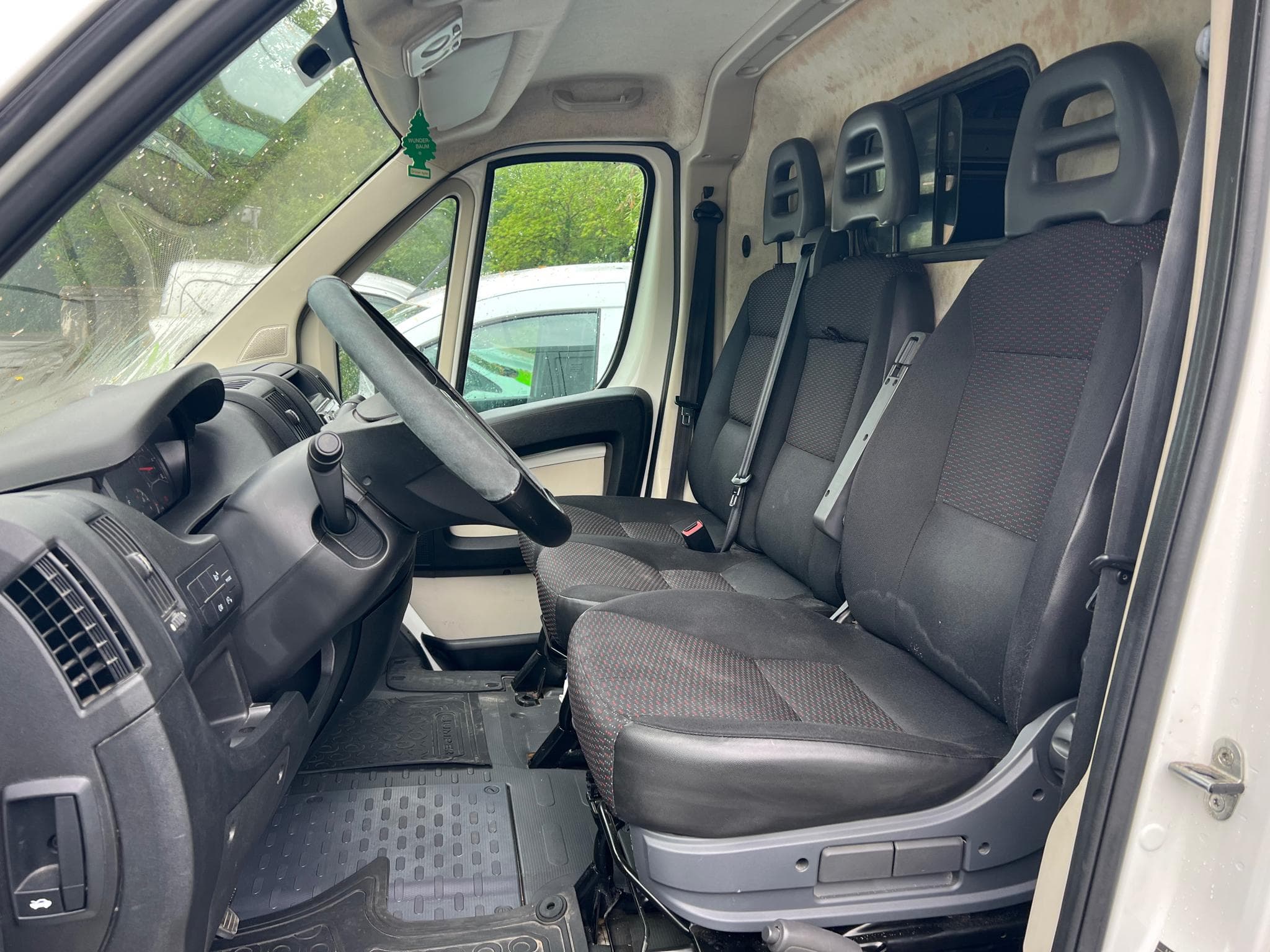 Citroën Jumper 2.0 BlueHDi 110CV Euro6 / Clim (2017) - Photo 11
