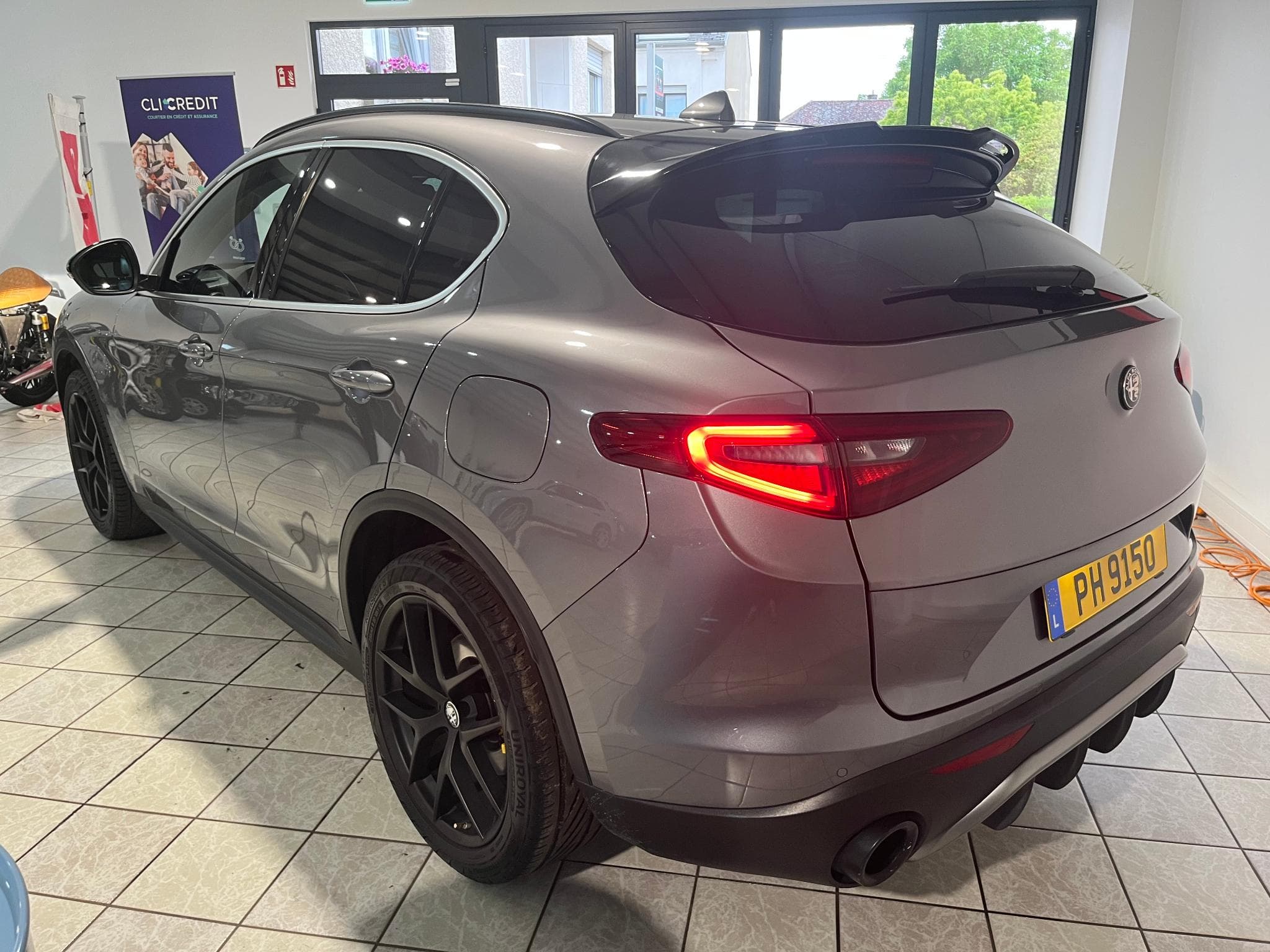 Alfa-Romeo Stelvio Stelvio 2.0 Turbo 16V AT8-Q4 First Edition (2018) - Photo 3