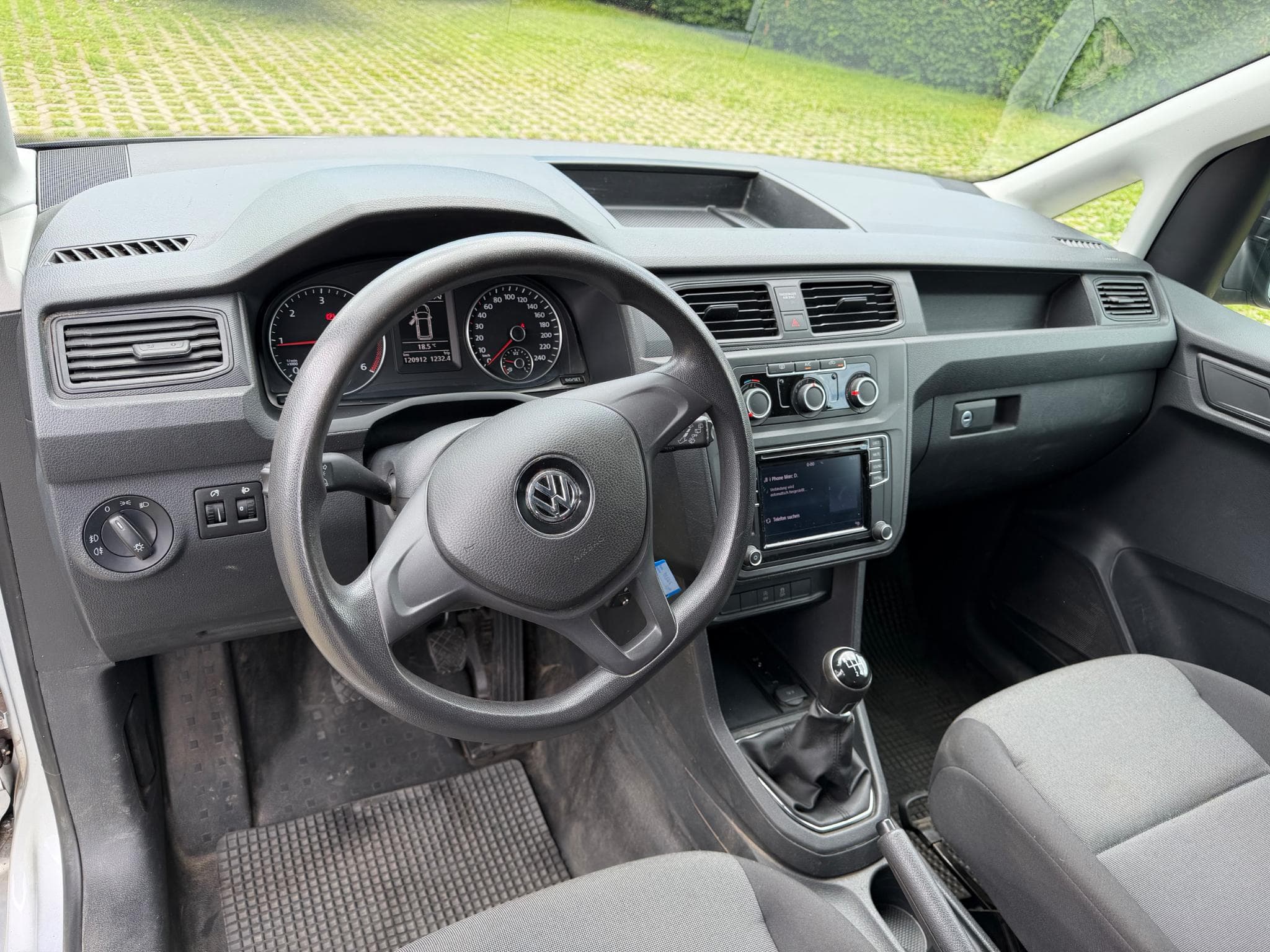 VW Caddy 2.0 TDI 122ch 4Motion (2016) - Foto 7
