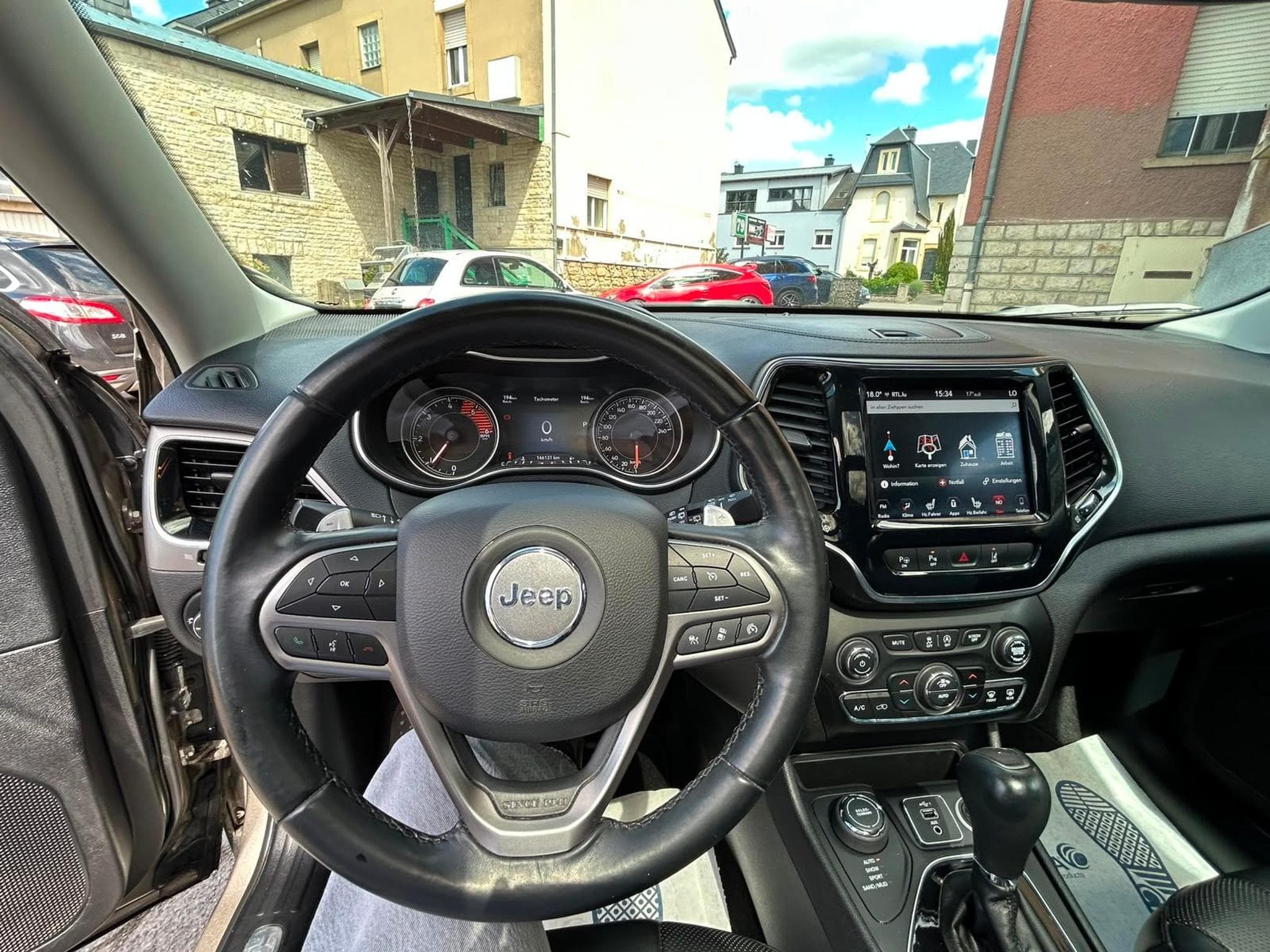 Jeep Cherokee 2.2 D 194CV 4X4 AUTOMATIQUE PANORAMA CUIR (2019) - Foto 15