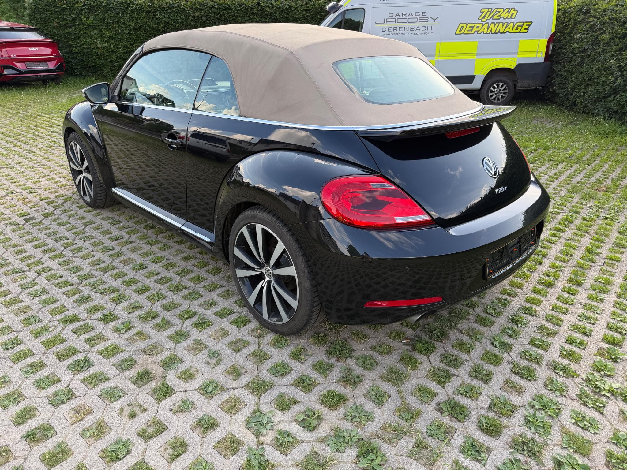 VW New Beetle Cabrio 2.0 TSI Volkswagen Exclusive (2015) - Foto 5