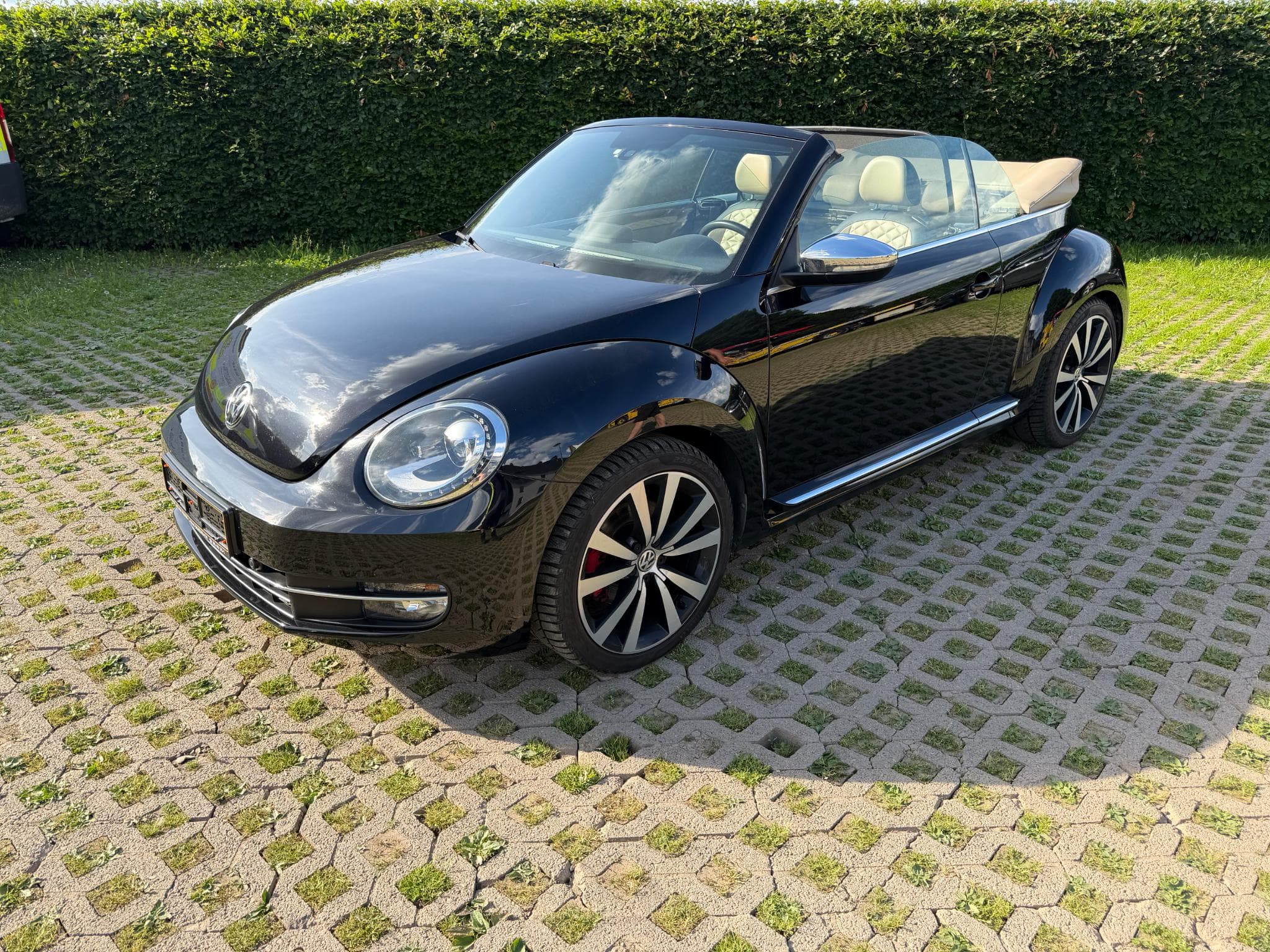 VW New Beetle Cabrio 2.0 TSI Volkswagen Exclusive (2015) - Foto 9