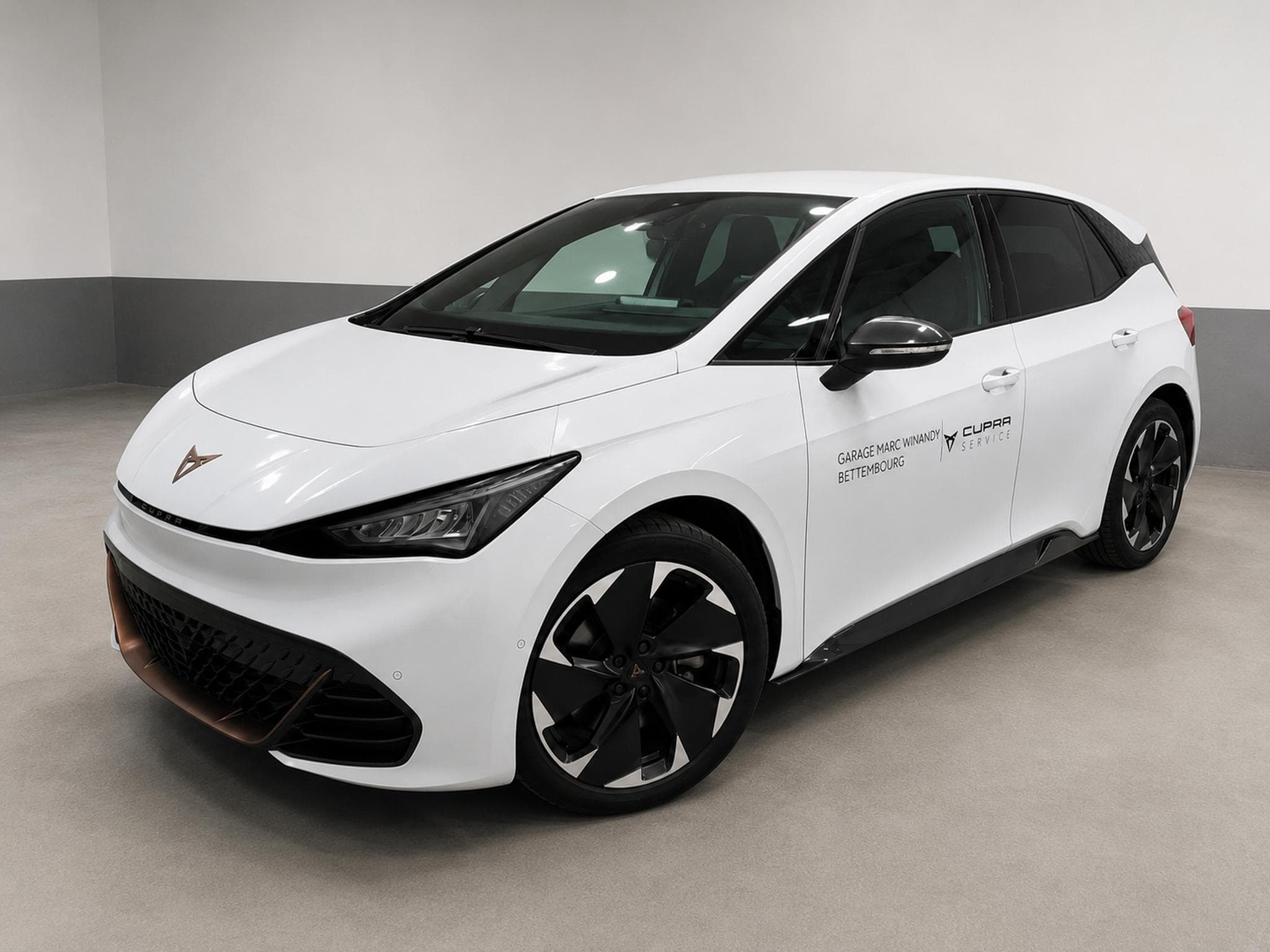 Cupra Born eboost 231 (2023) - Photo 1