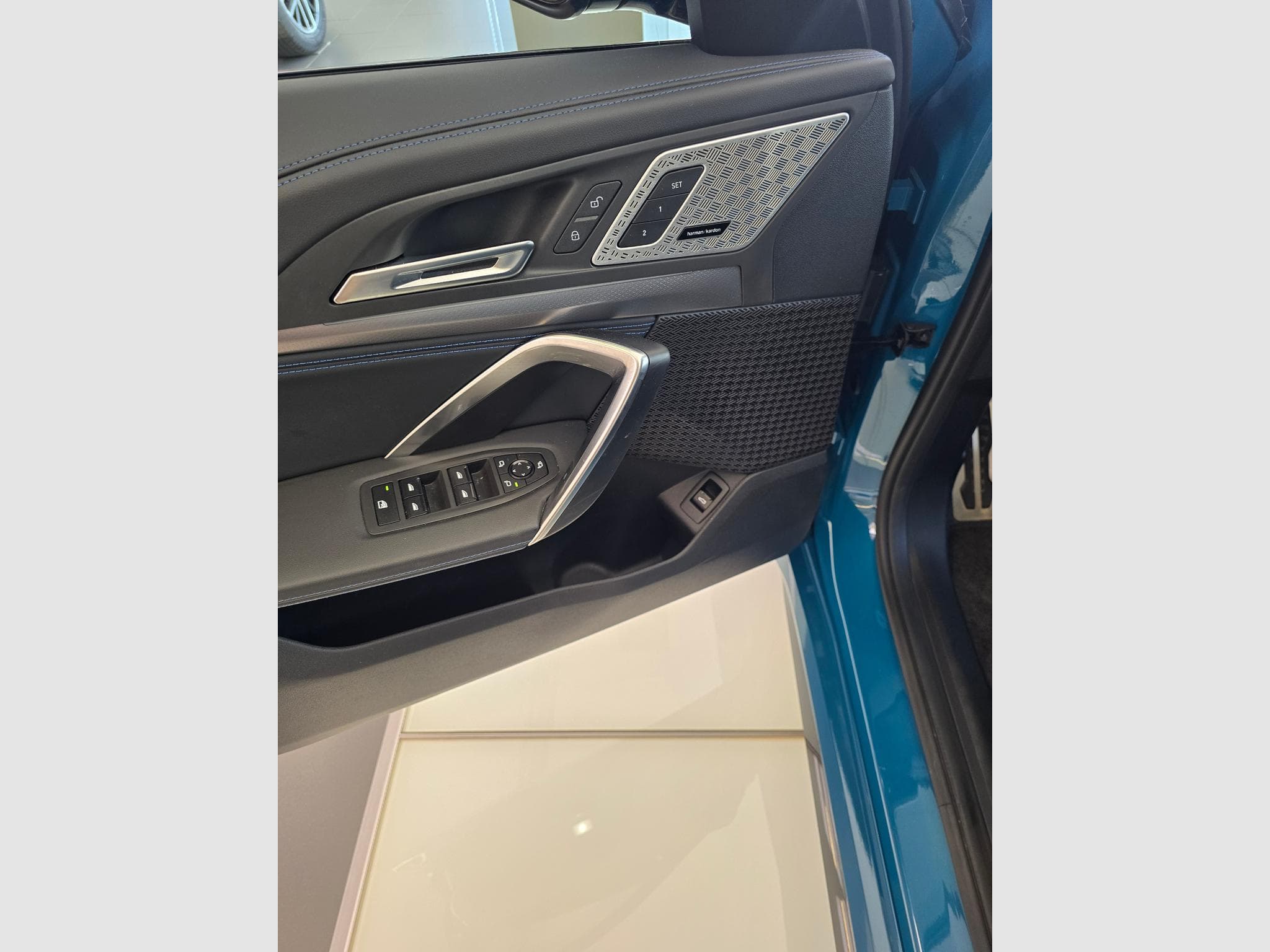 BMW X1 M35i xDrive (2025) - Photo 5