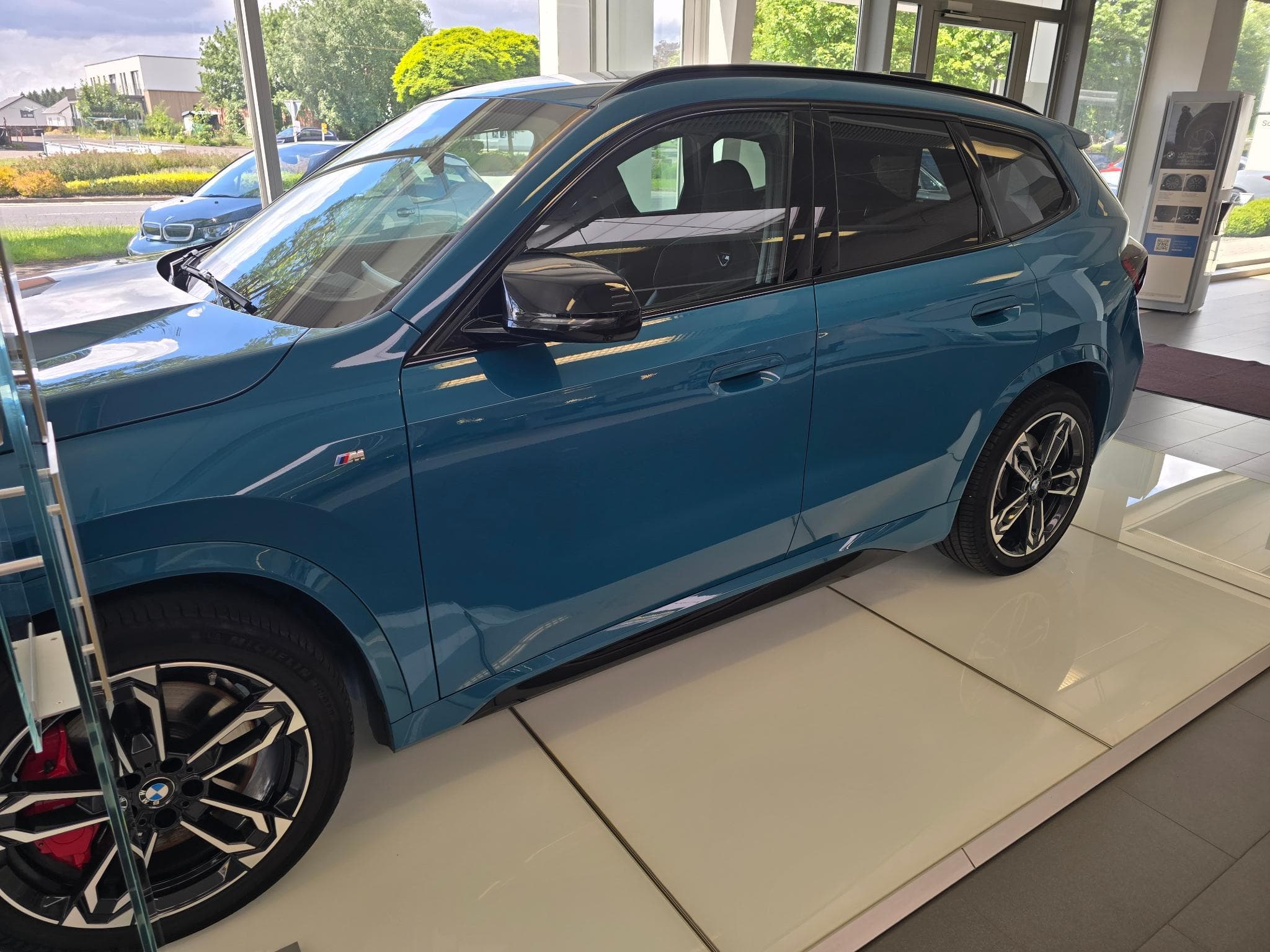 BMW X1 M35i xDrive (2025) - Photo 3