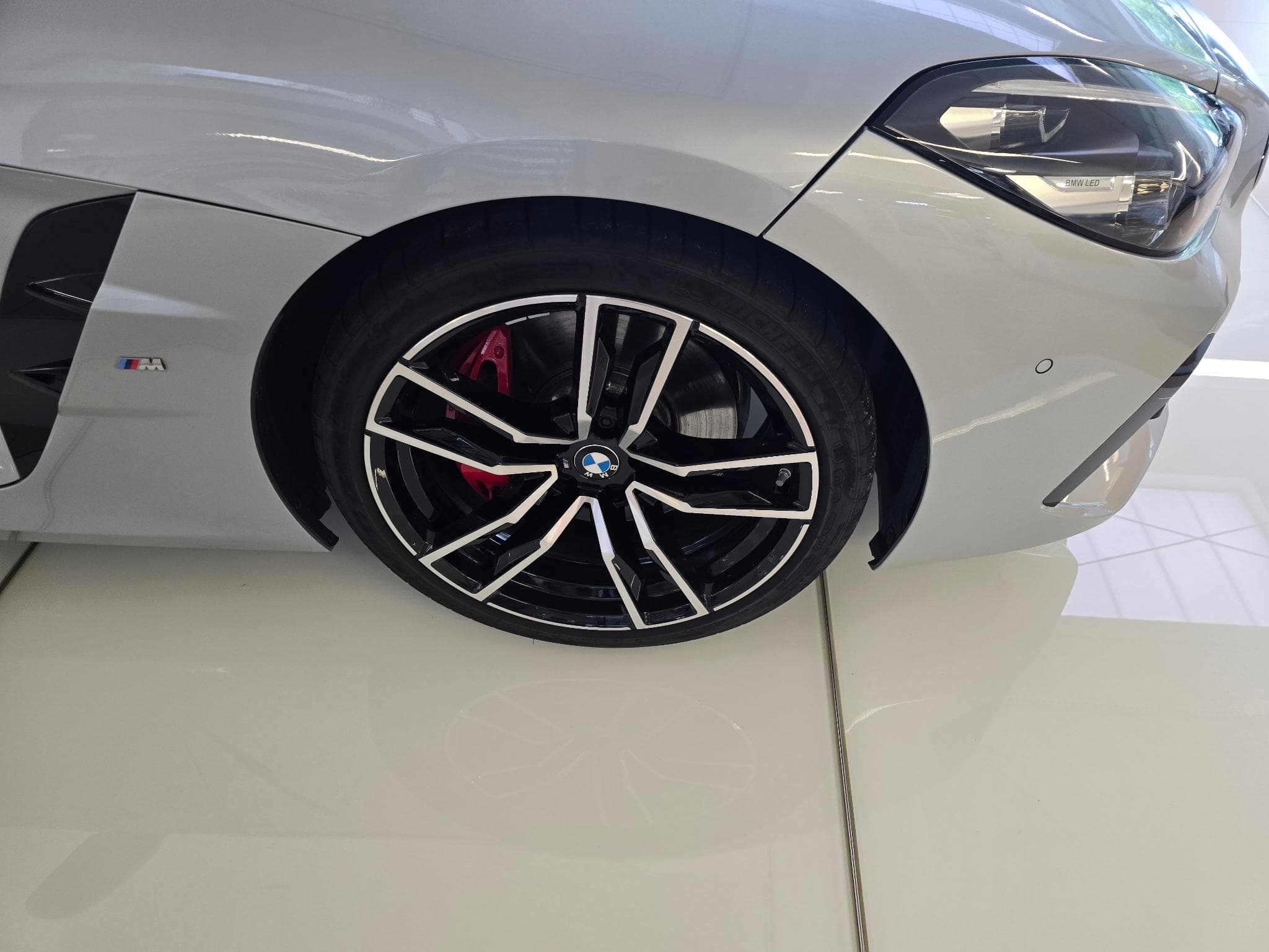 BMW Z4 20i M-Sport (2022) - Photo 2