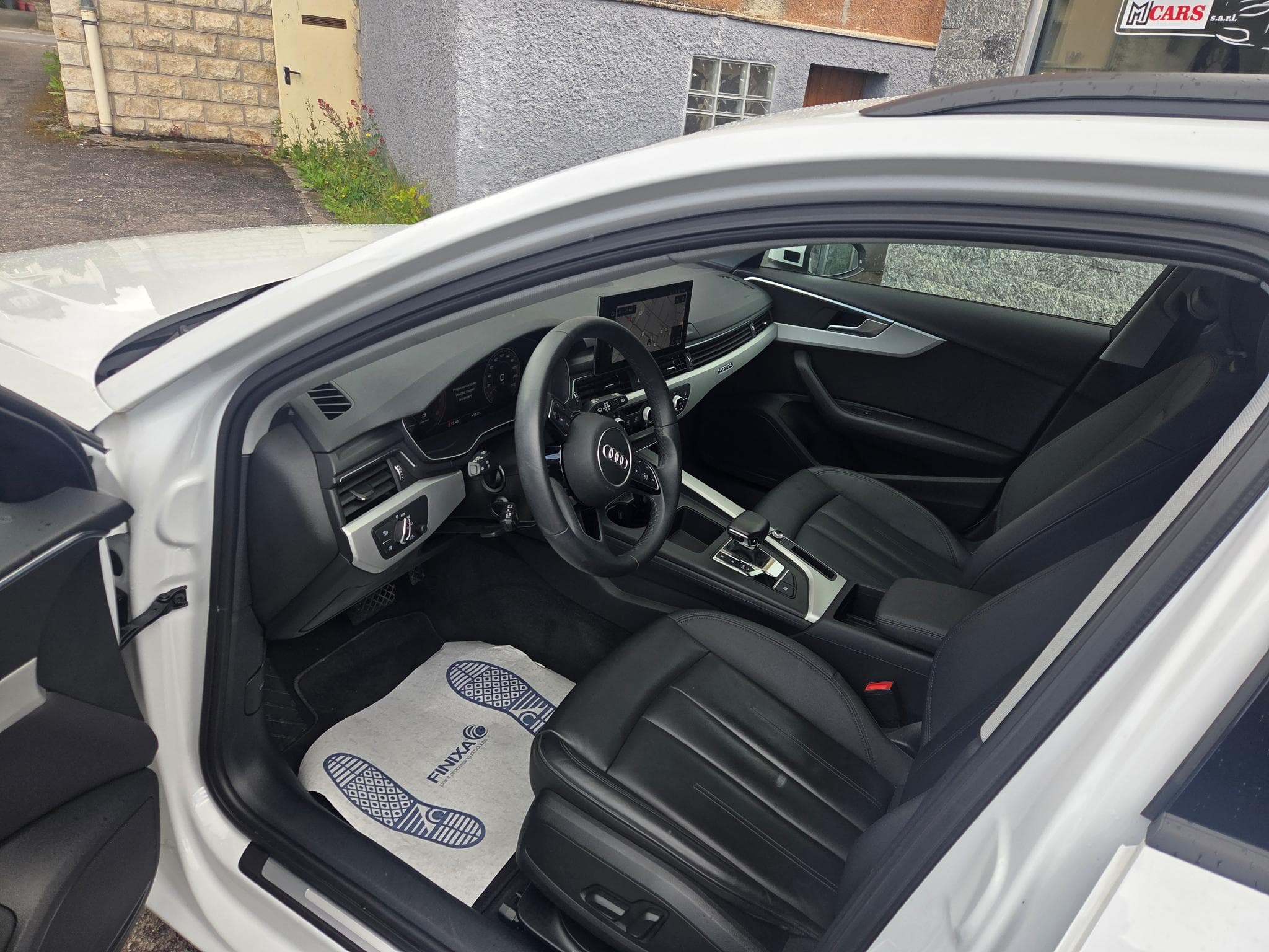 Audi A4 AVANT 2.0 TFSI 204CV QUATTRO AUTOMATIQUE (2023) - Photo 6