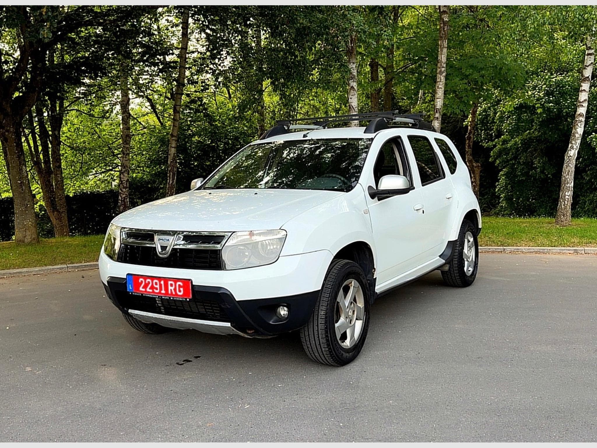Dacia Duster 1.6 16v 4x4 (2011) - Photo 1