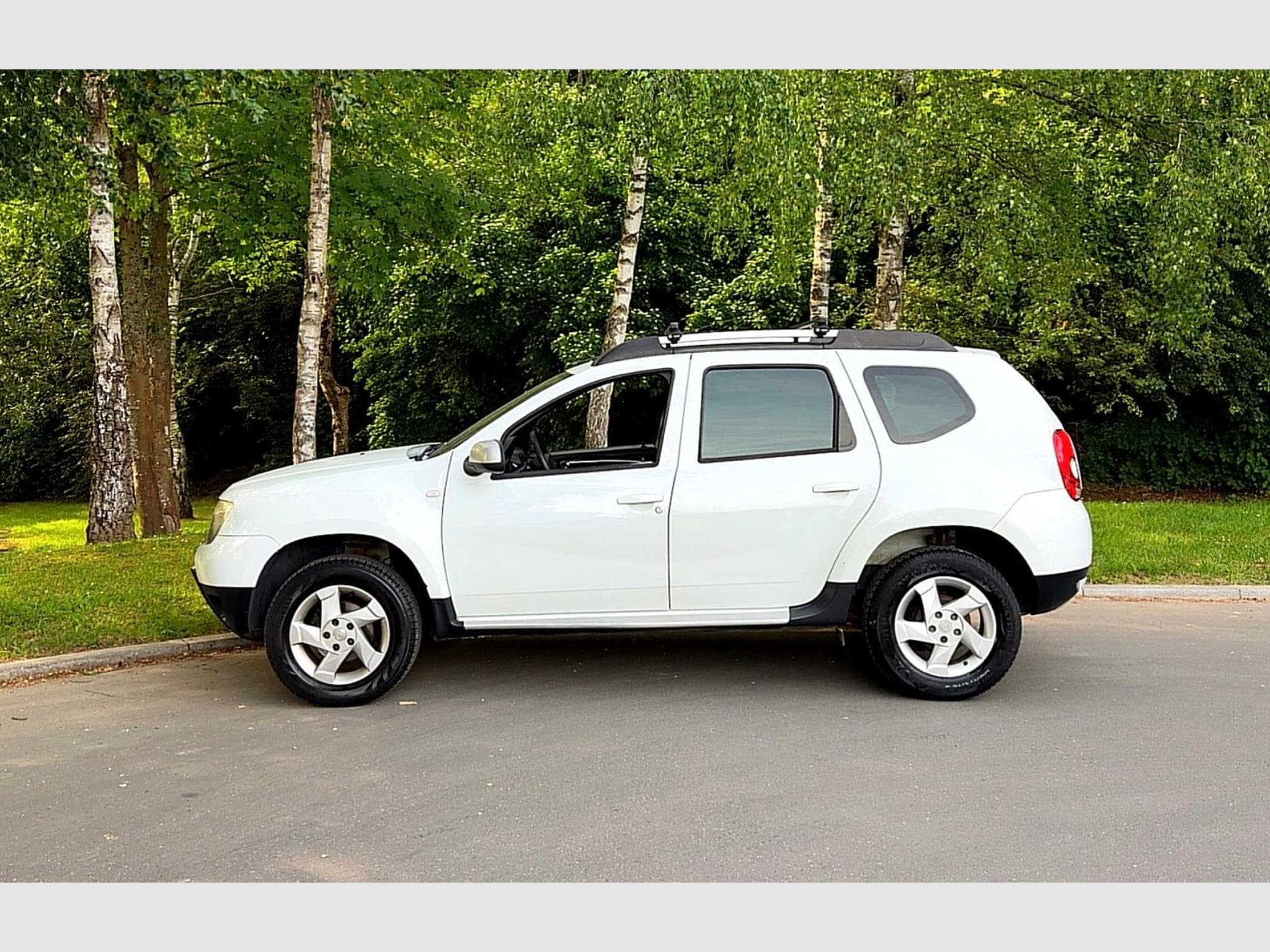 Dacia Duster 1.6 16v 4x4 (2011) - Photo 4