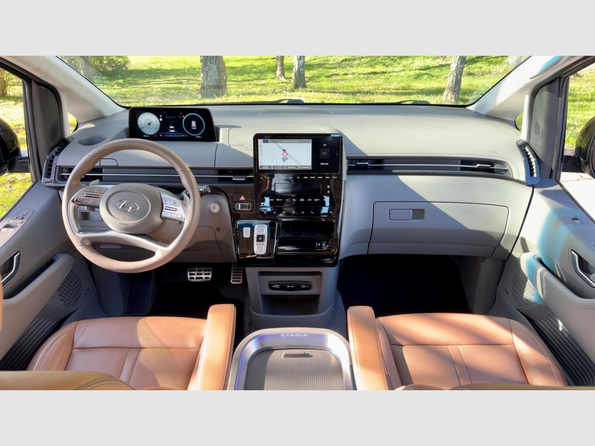 Hyundai Staria Premium Auto. (2023) - Photo 6