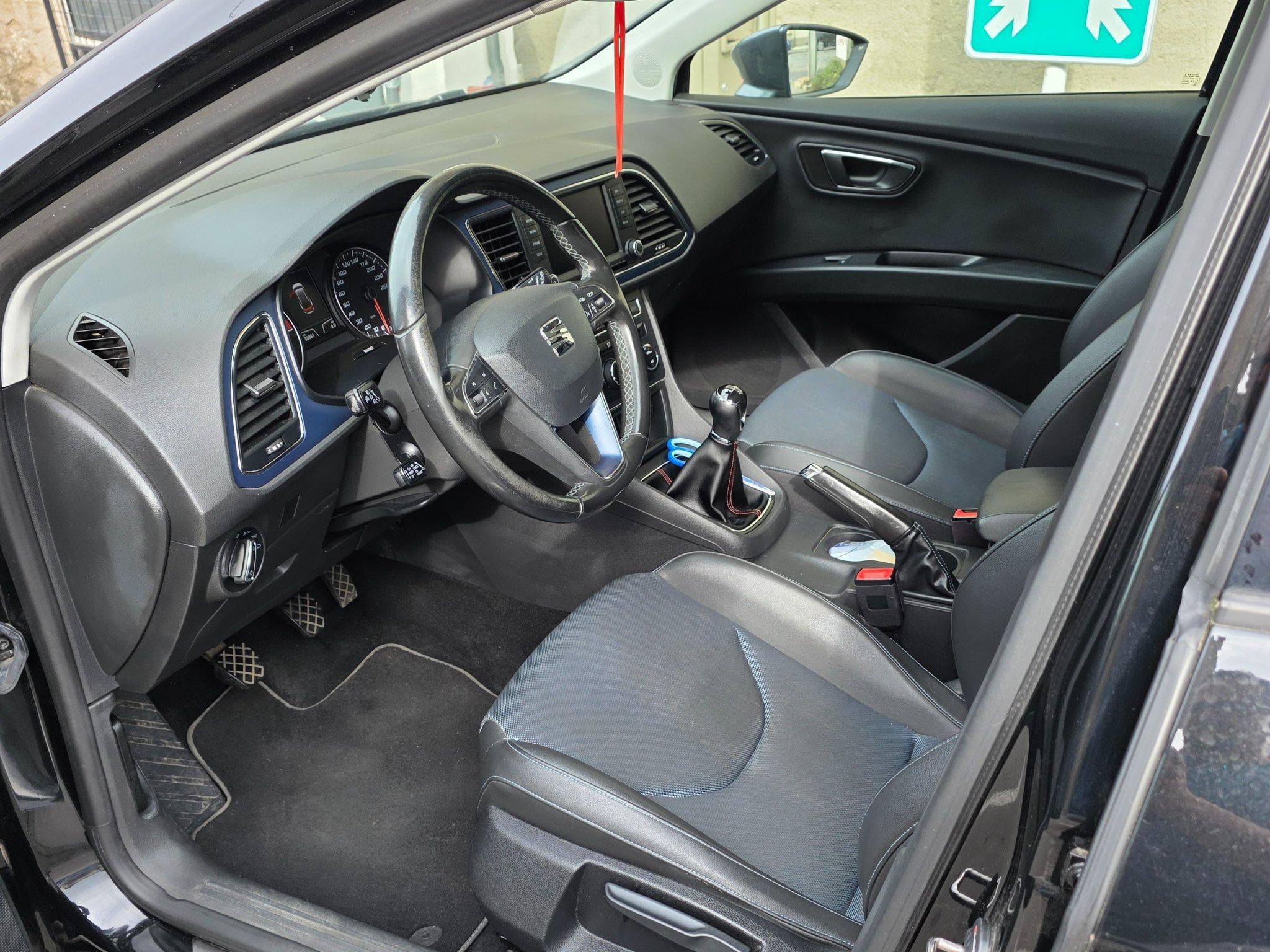Seat Leon TDI PACK CONECT (2016) - Photo 6
