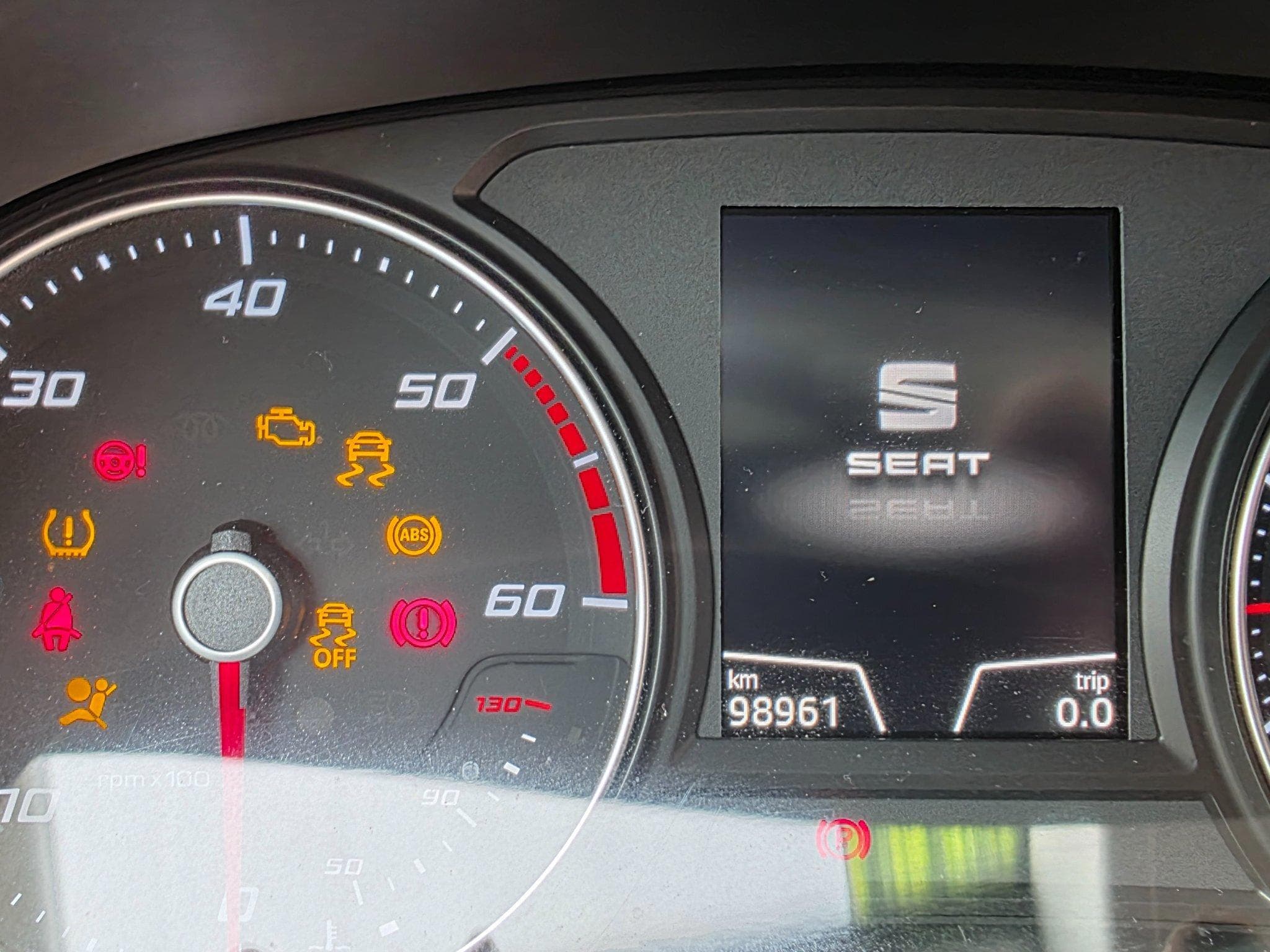 Seat Leon TDI PACK CONECT (2016) - Photo 7