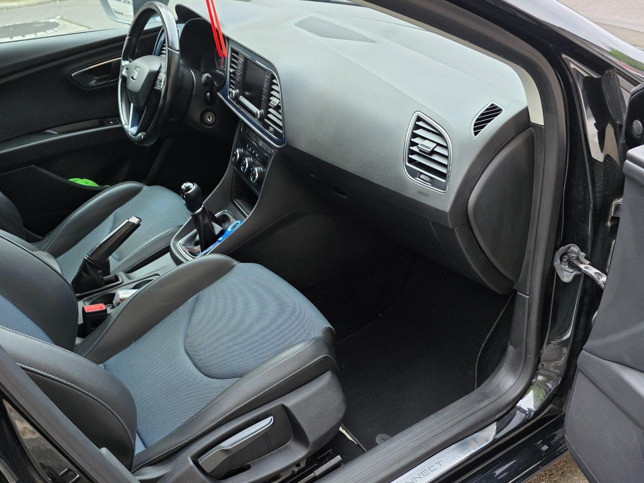 Seat Leon TDI PACK CONECT (2016) - Photo 12