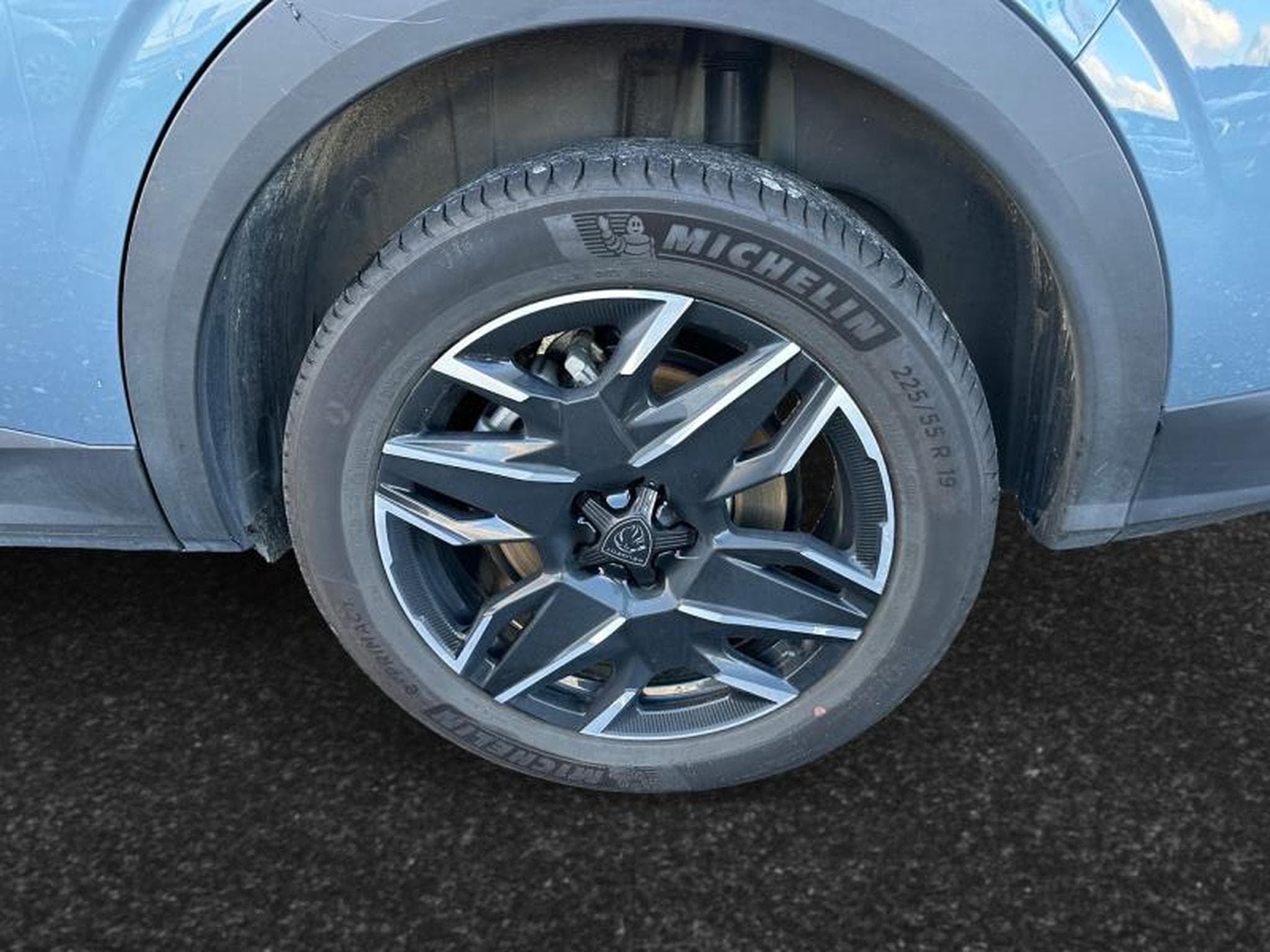 Peugeot 5008 e-GT Line / Essence (2024) - Photo 29