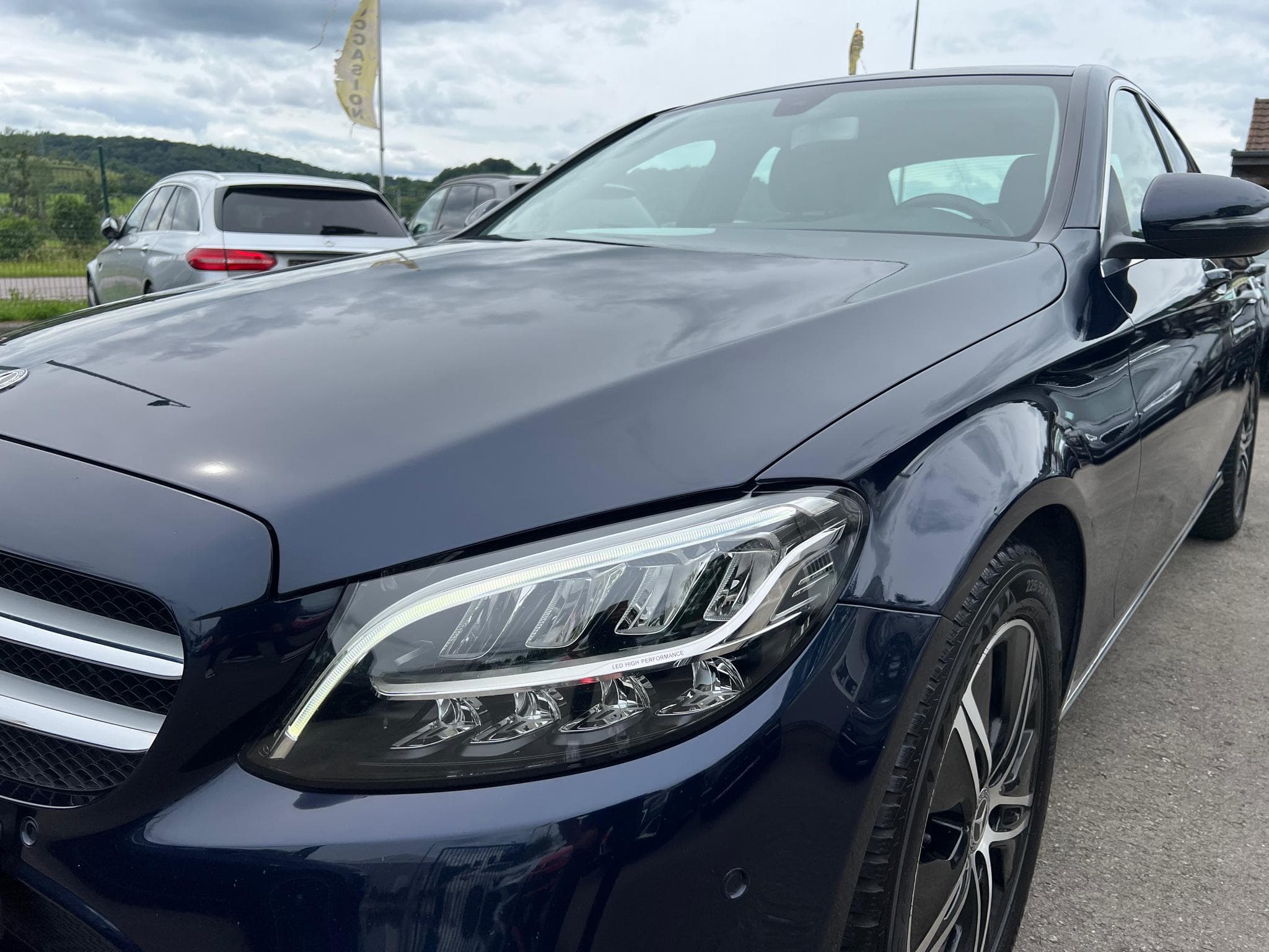 Mercedes C 200 C200d 9G-Tronic Avantgarde LED (2019) - Photo 7
