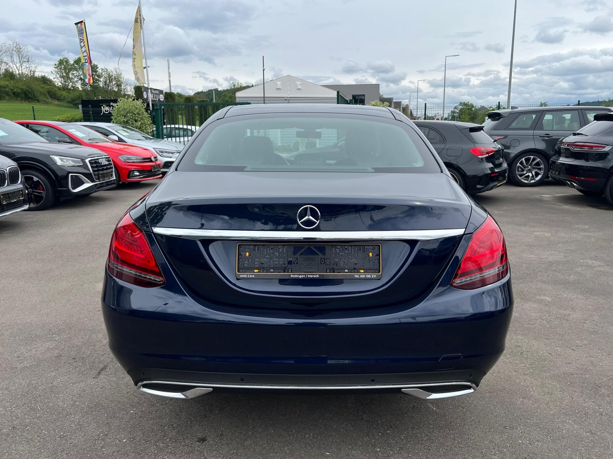 Mercedes C 200 C200d 9G-Tronic Avantgarde LED (2019) - Photo 6