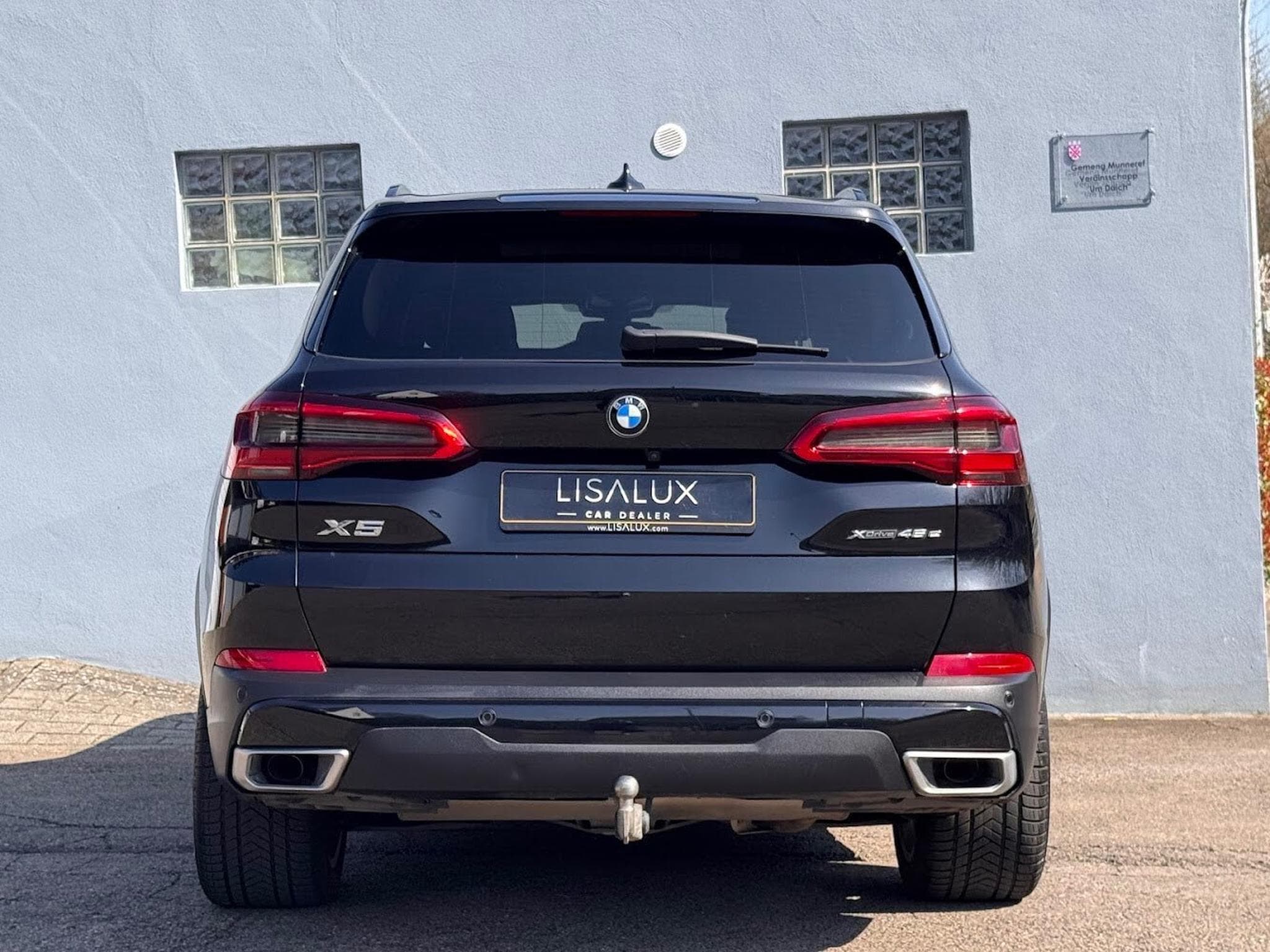 BMW X5 45E X-DRIVE 394 INDIVIDUAL ATTELAGE CARNET 1ERE MAIN APPLE C (2020) - Photo 4